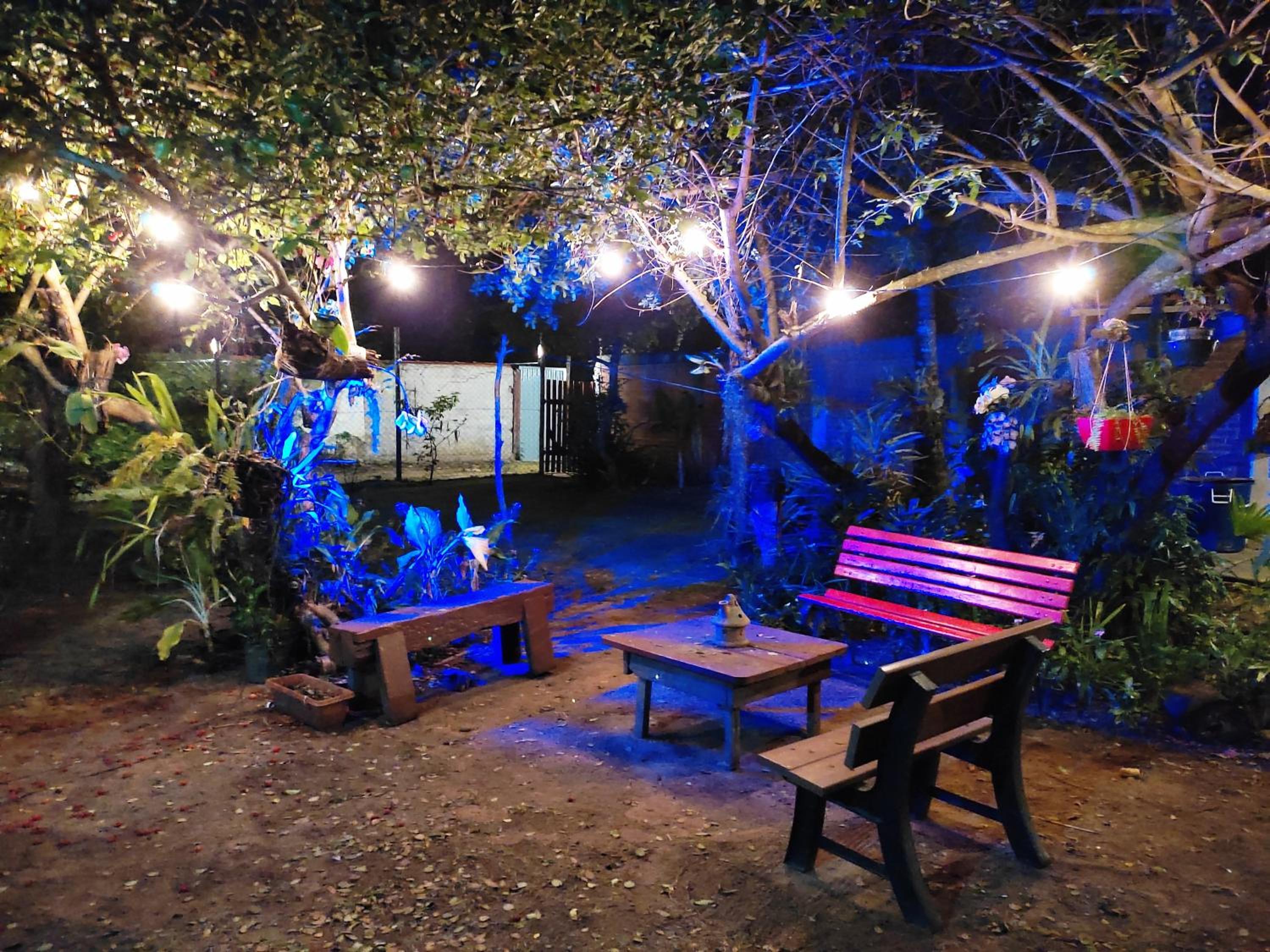 Linda Casa para Temporada em Manguinhos