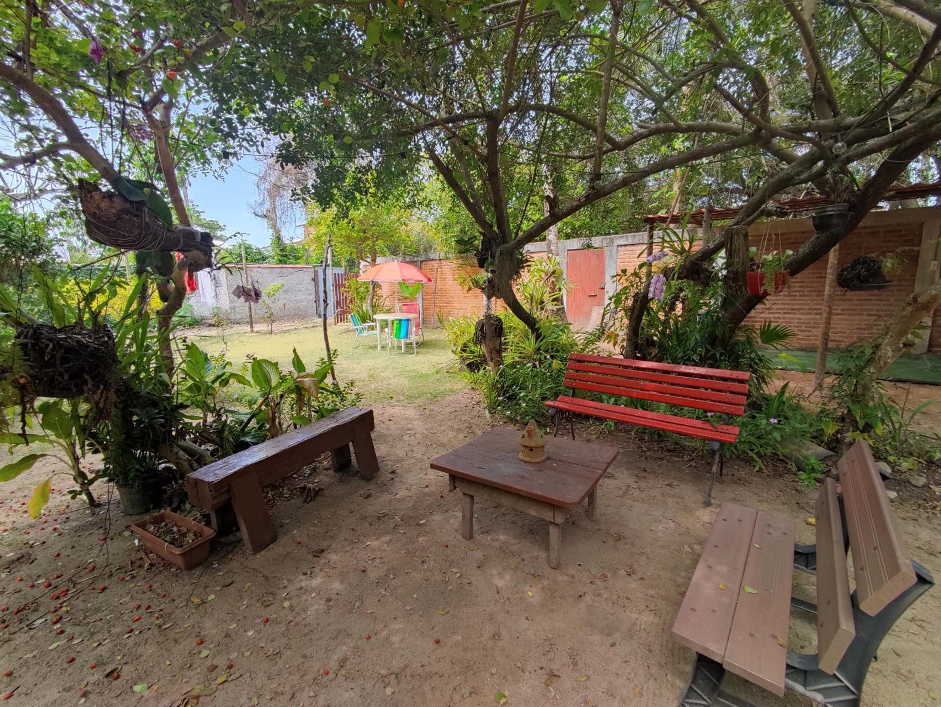 Linda Casa para Temporada em Manguinhos