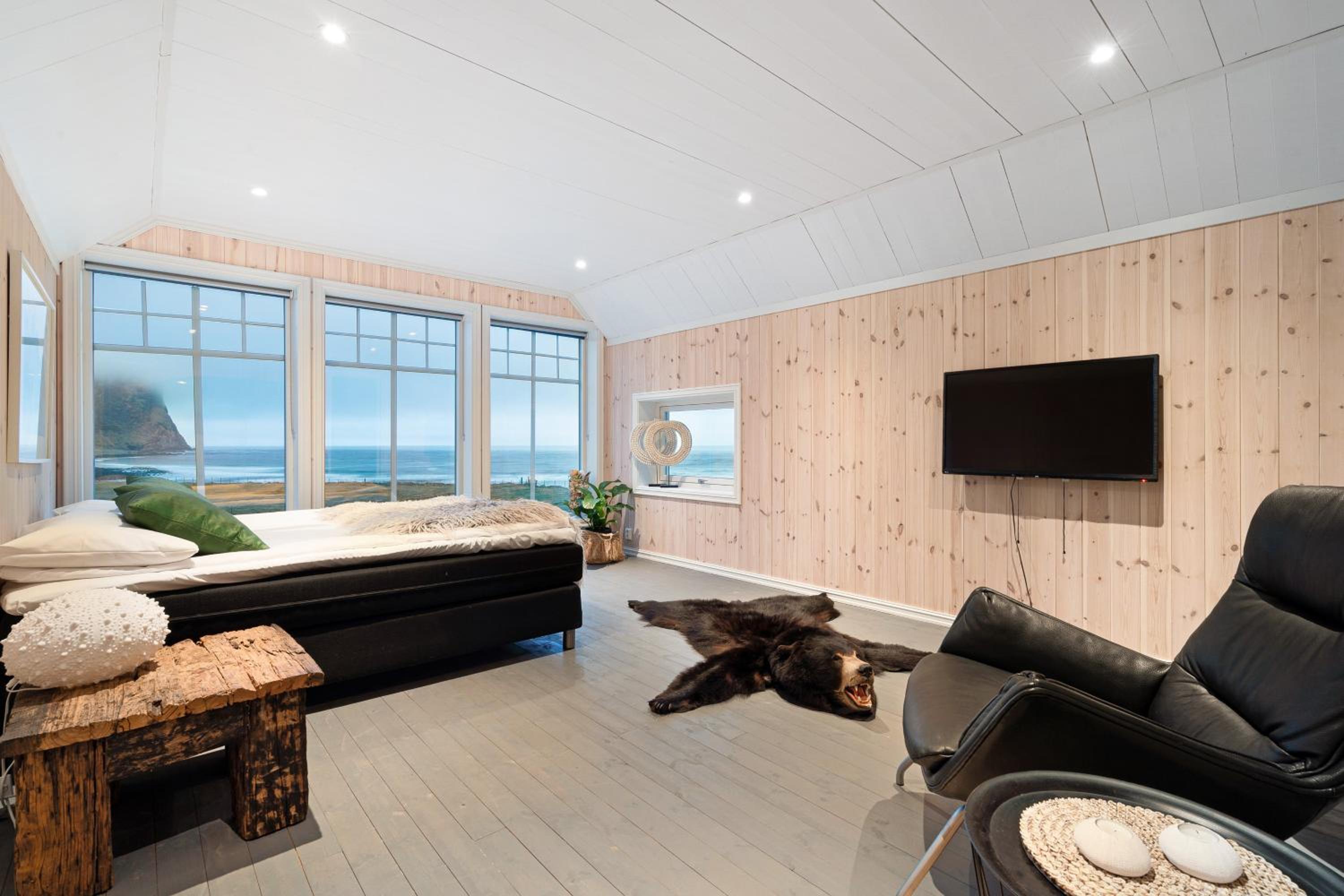 Unstad Arctic Resort