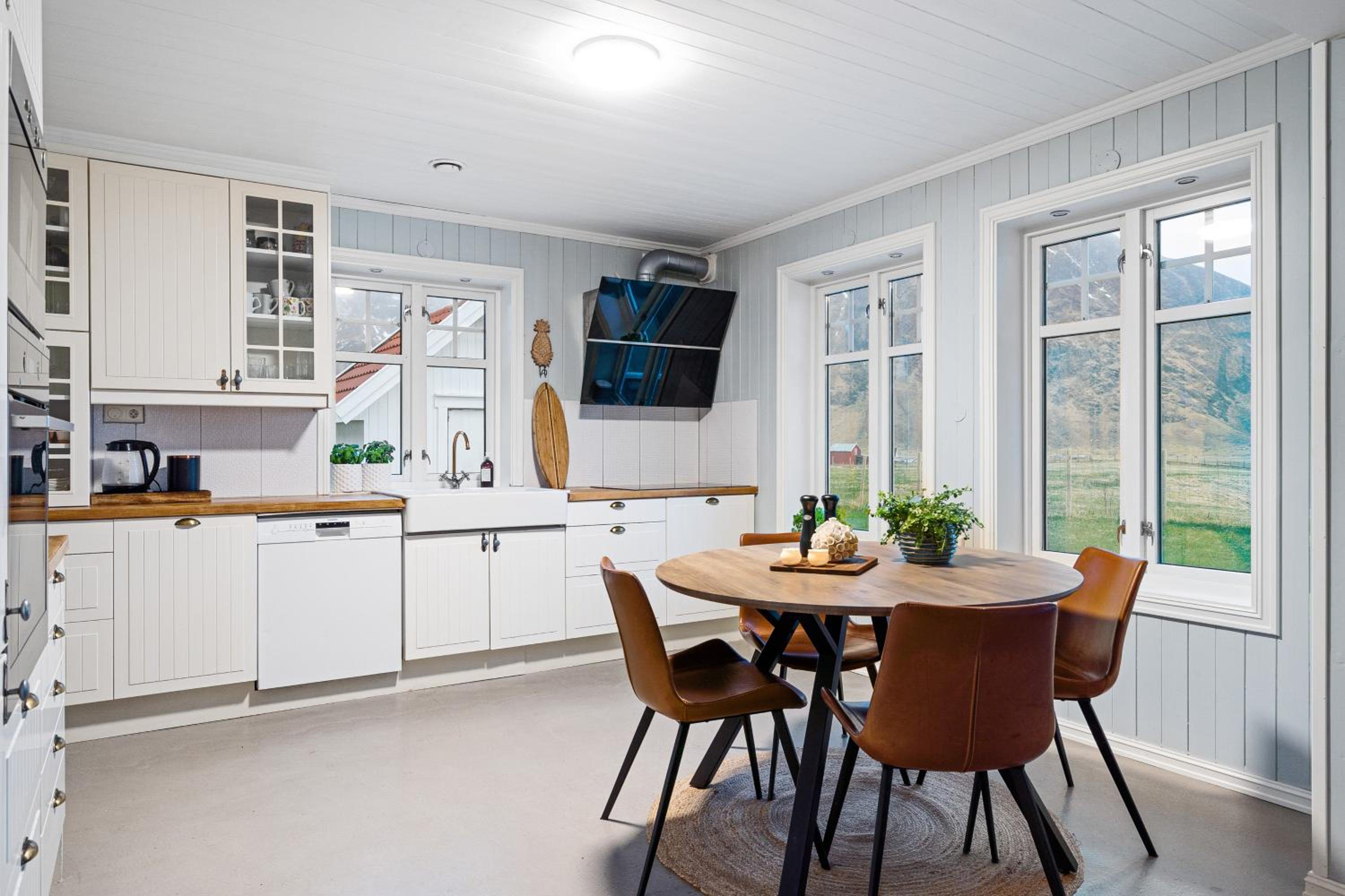Unstad Arctic Resort