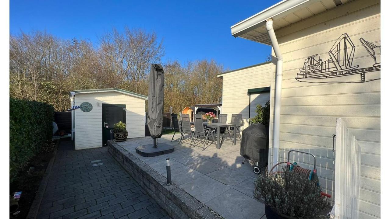 Chalet Buutengeweun, met luxe JACUZZI en TONSAUNA view 5