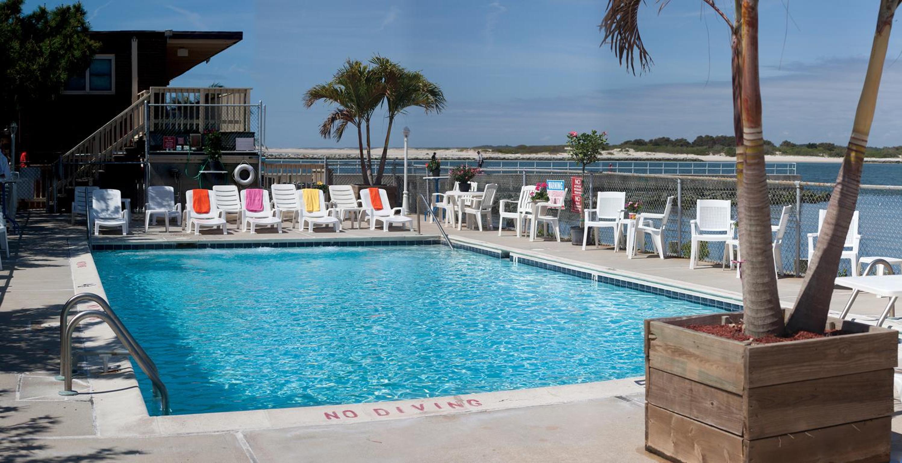 Oceanic Motel