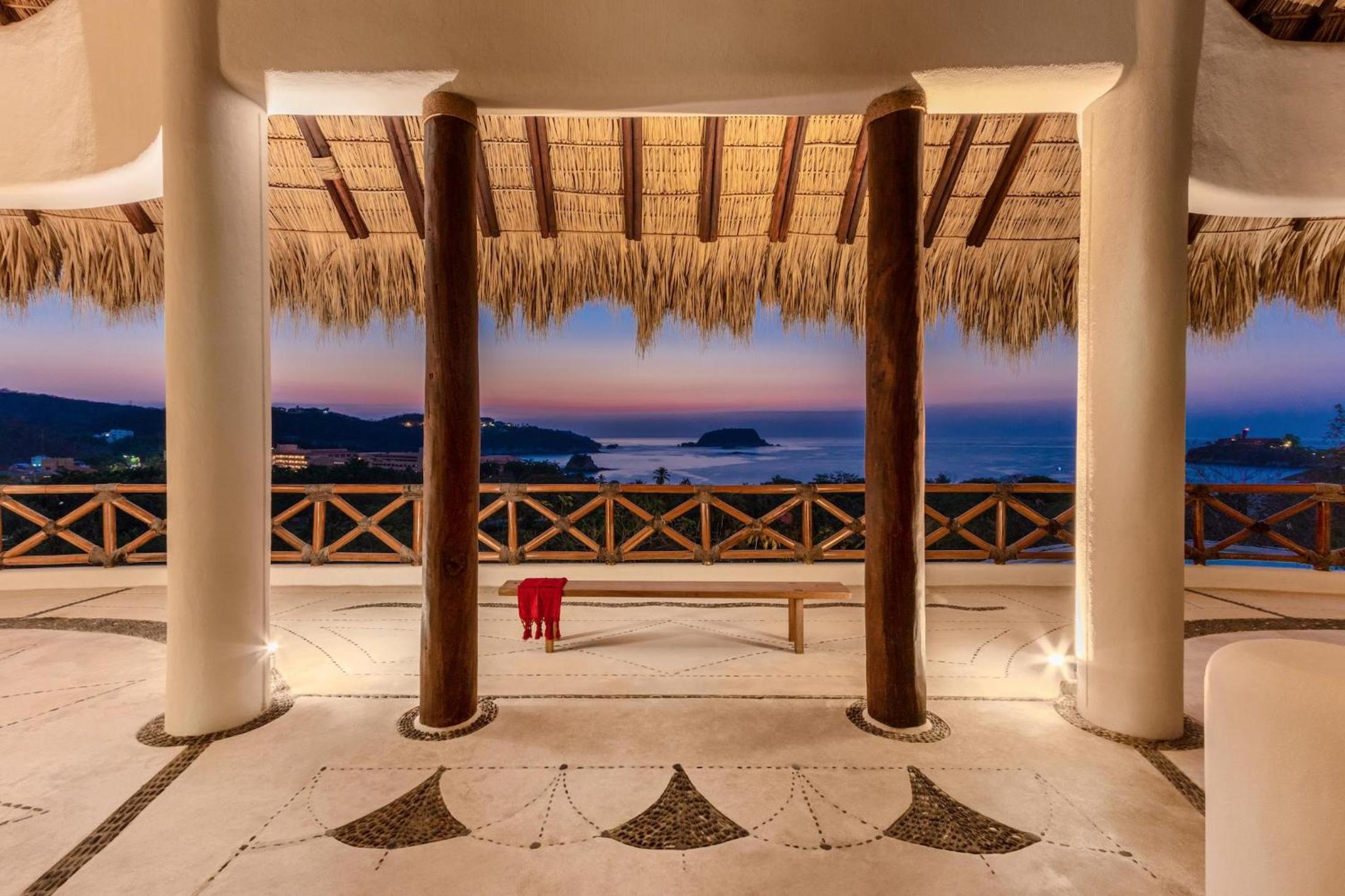 2090 - Villa Eugenio view 3