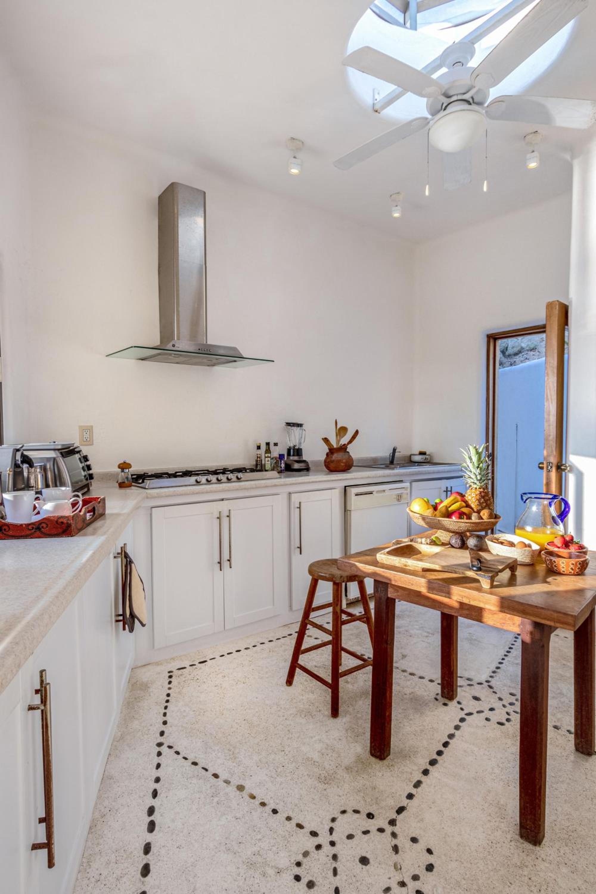 2090 - Villa Eugenio view 5