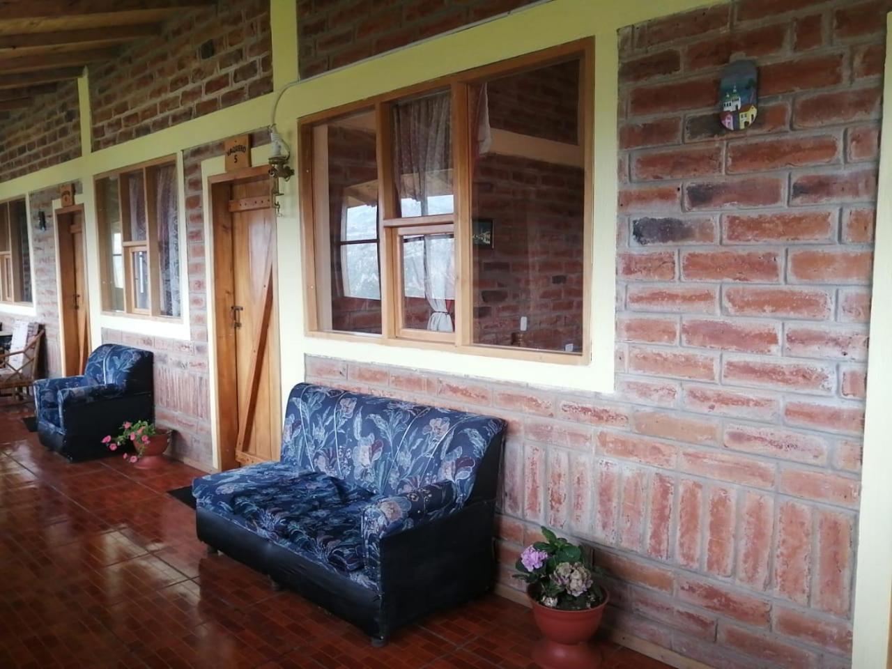Photo 48