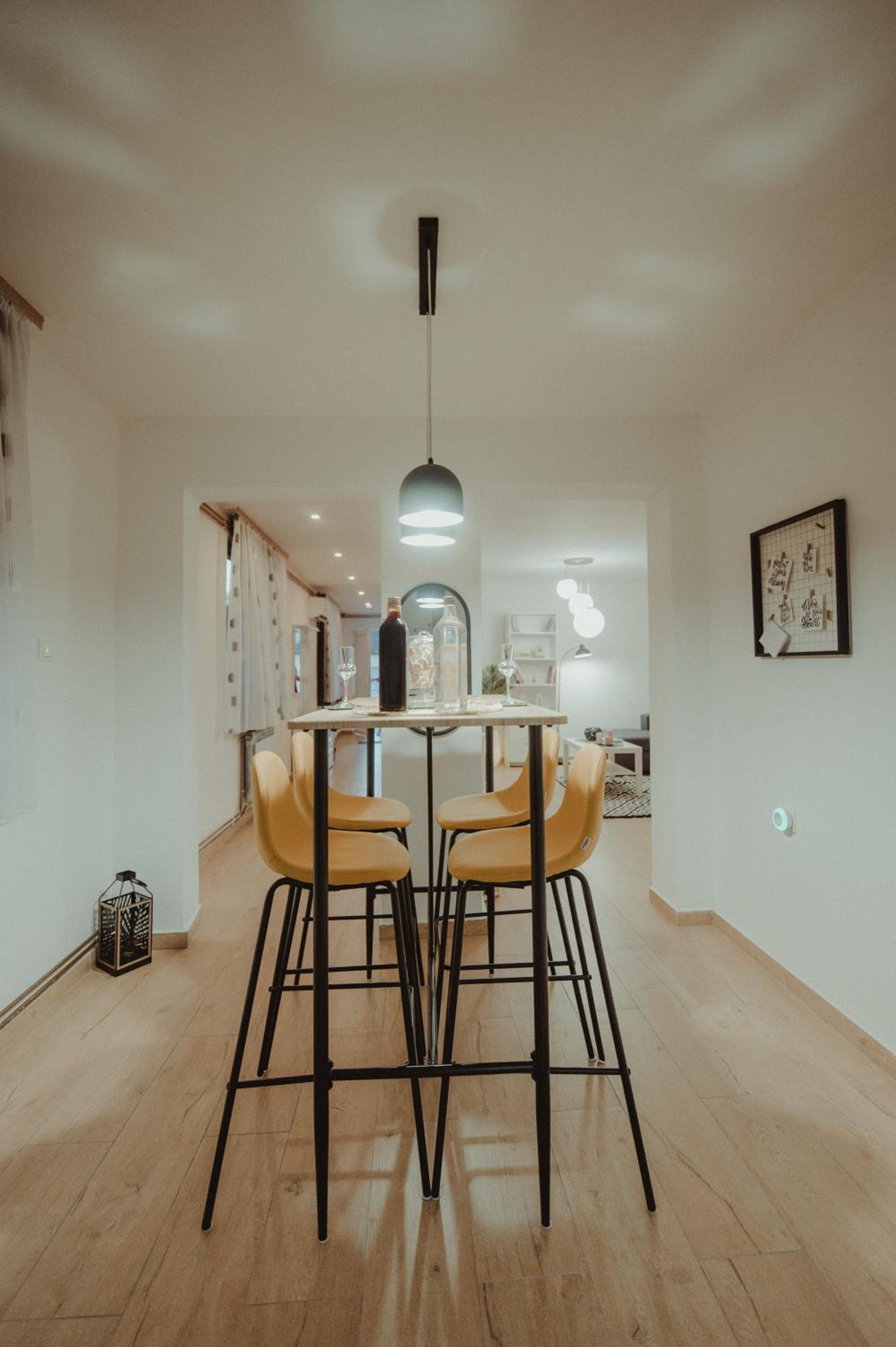 Hotel Kućica - Image 1