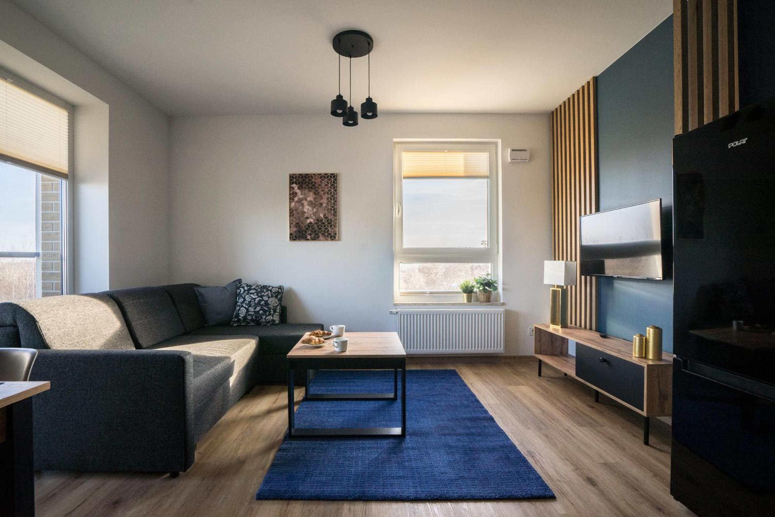 Bizapartments - Modern Flats with Parking view 3