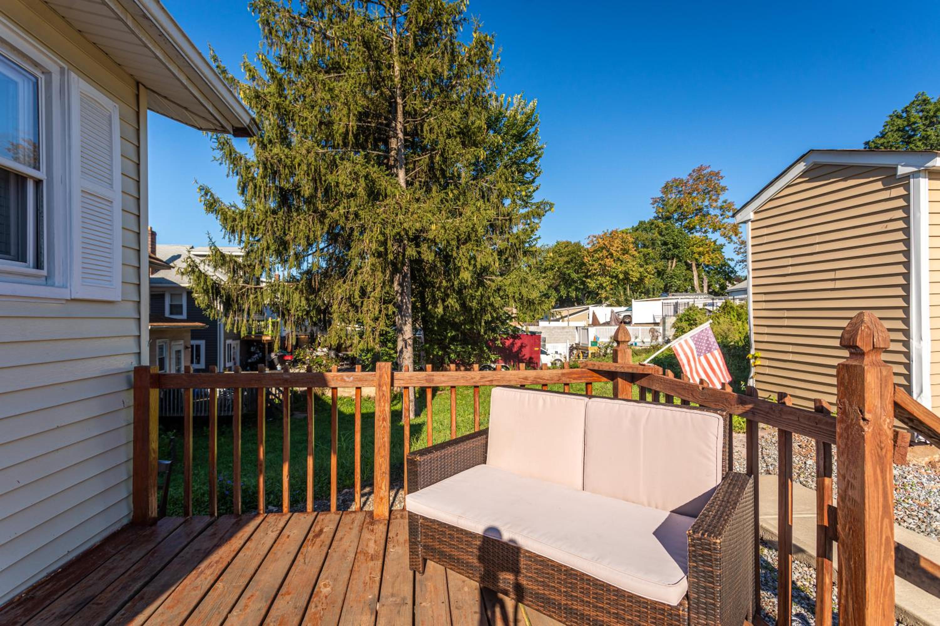 Hotel 1 Bus Stop To Nyc/ewr Airport