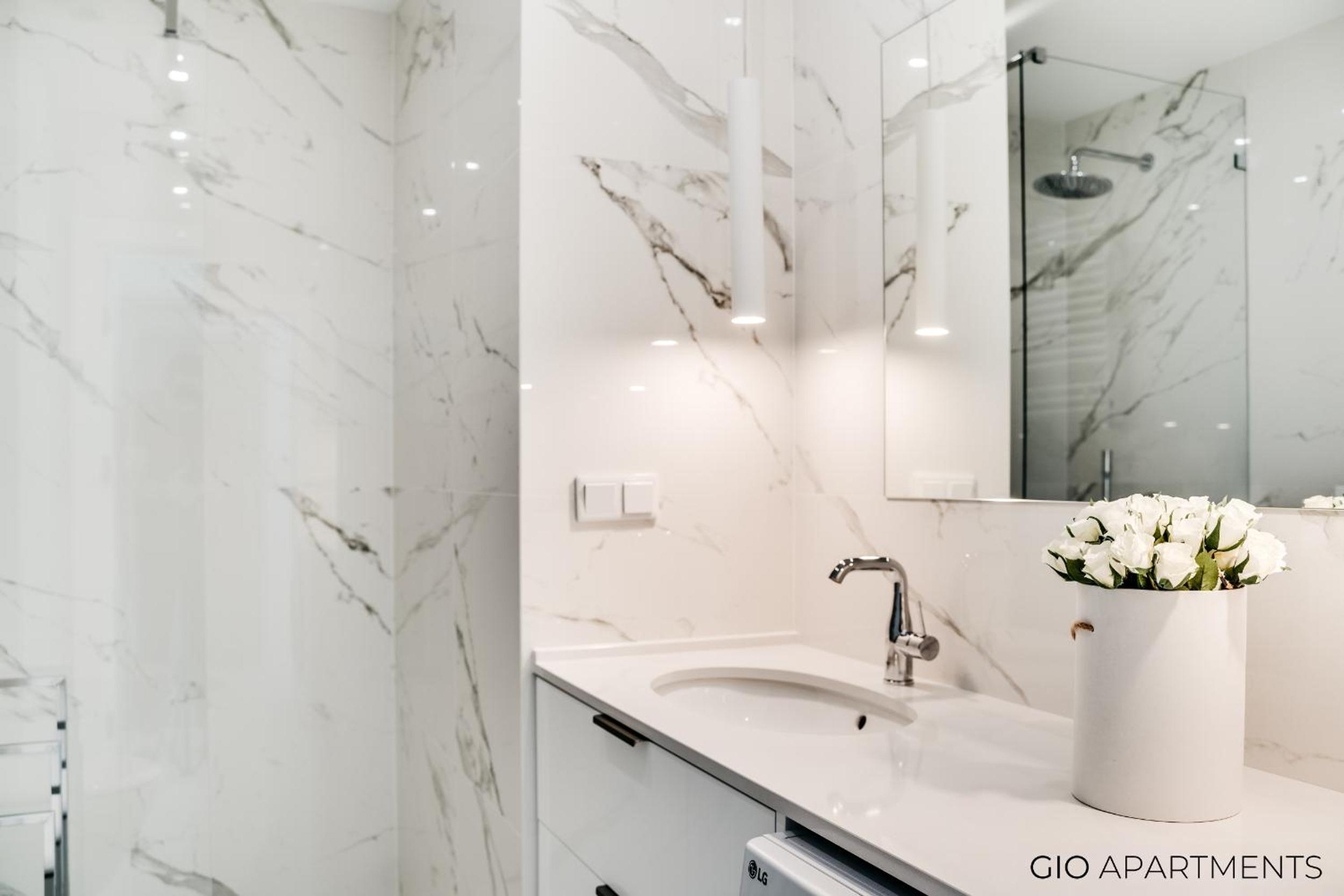 Old Town - Rajska Signature Suites by Gio Loft