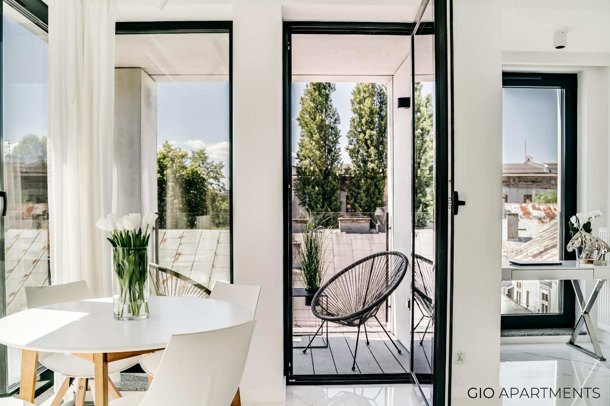 Old Town - Rajska Signature Suites by Gio Loft