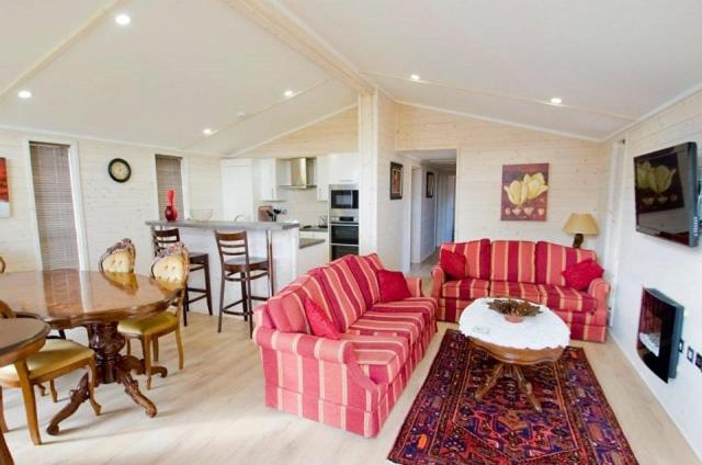 Kings Lynn Vacations - King's Lynn Caravan  Camping Park - Property Image 78