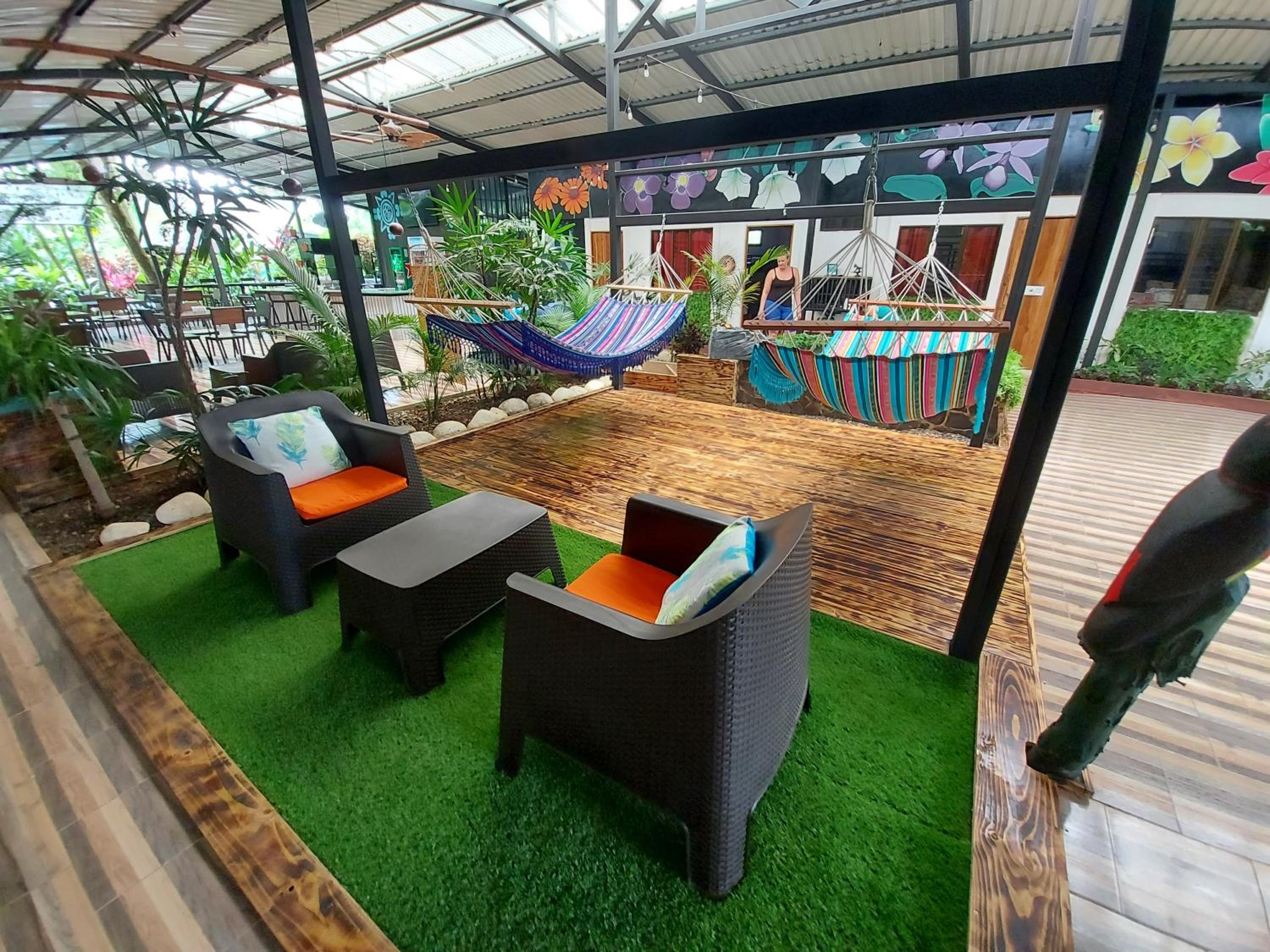 lounge