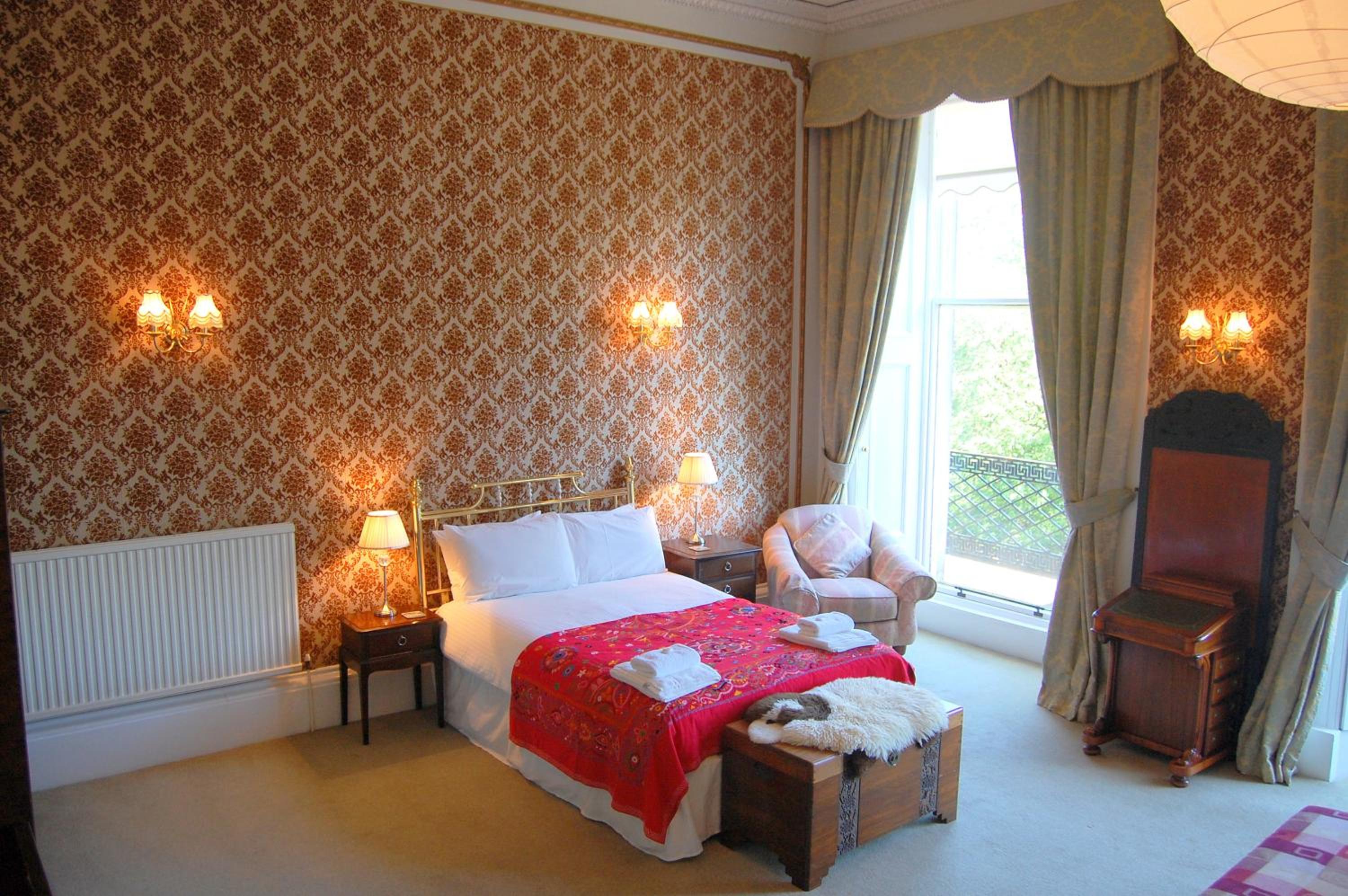 Regent Terrace, Central and Charming, Quiet view 2