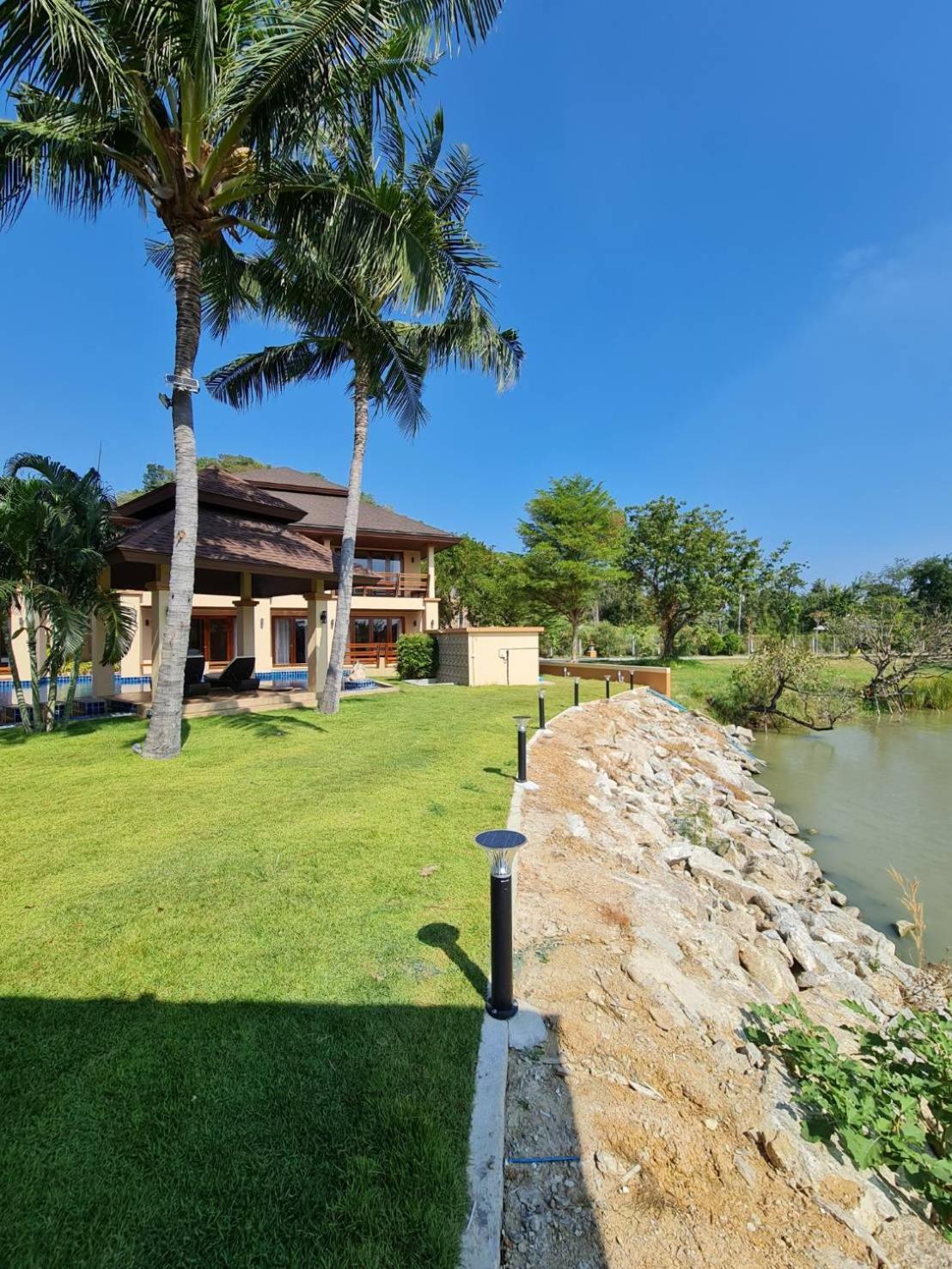 Elegancy Resort Hua Hin