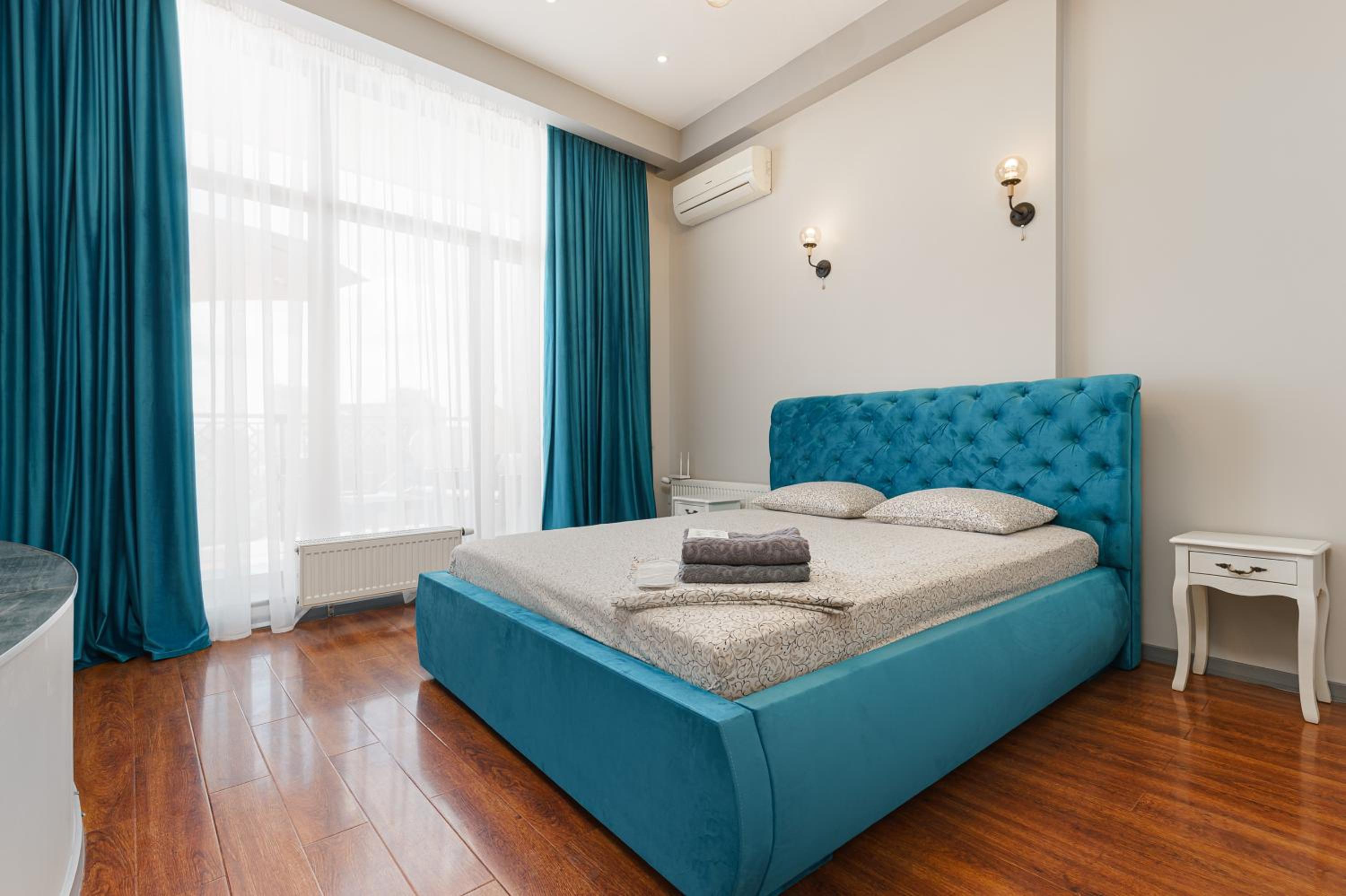 Arcadia Palace 2-bedrooms Apartment with Terrace view 2