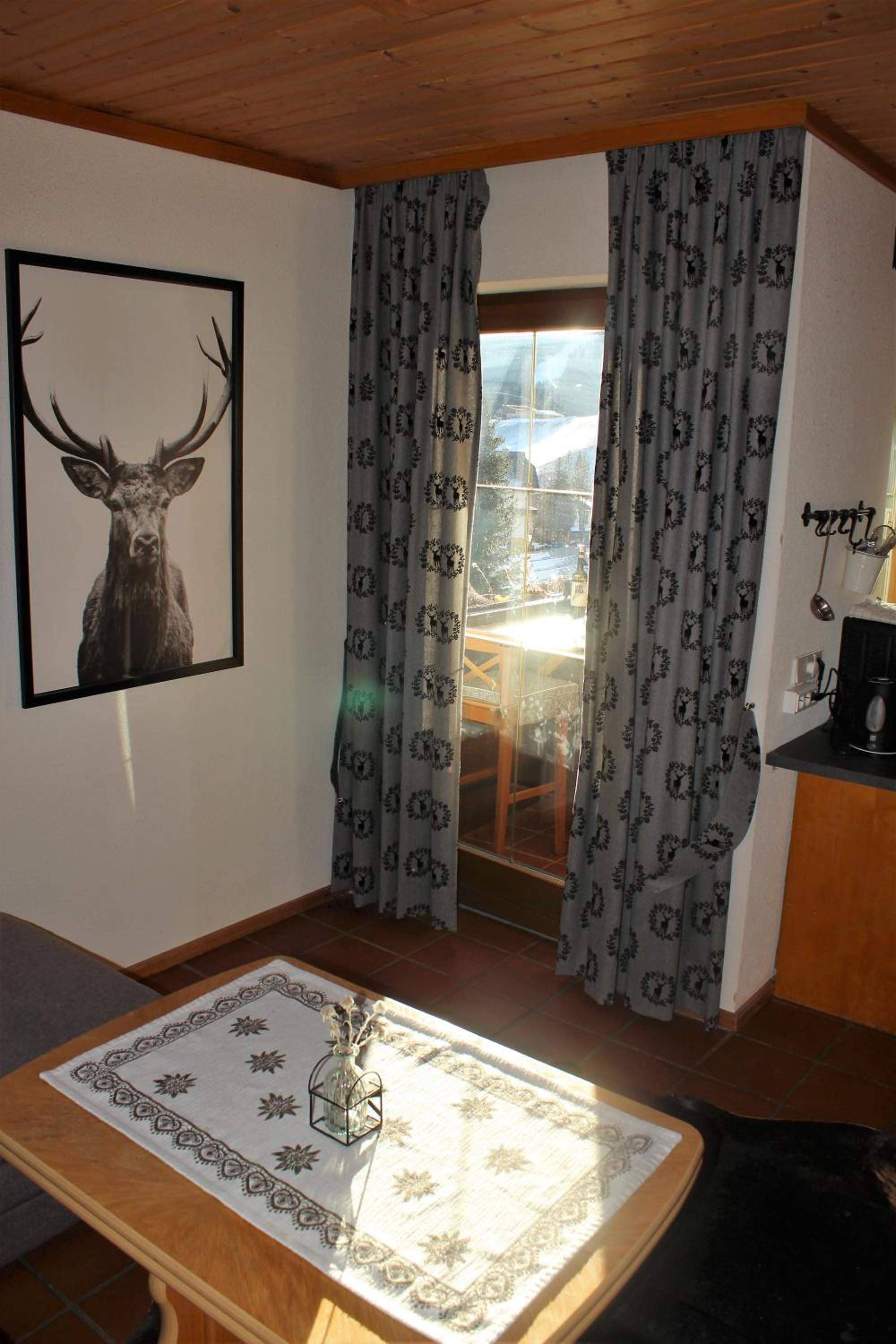 Lilly Chalet- Apartments with private sauna, close to ski lifts