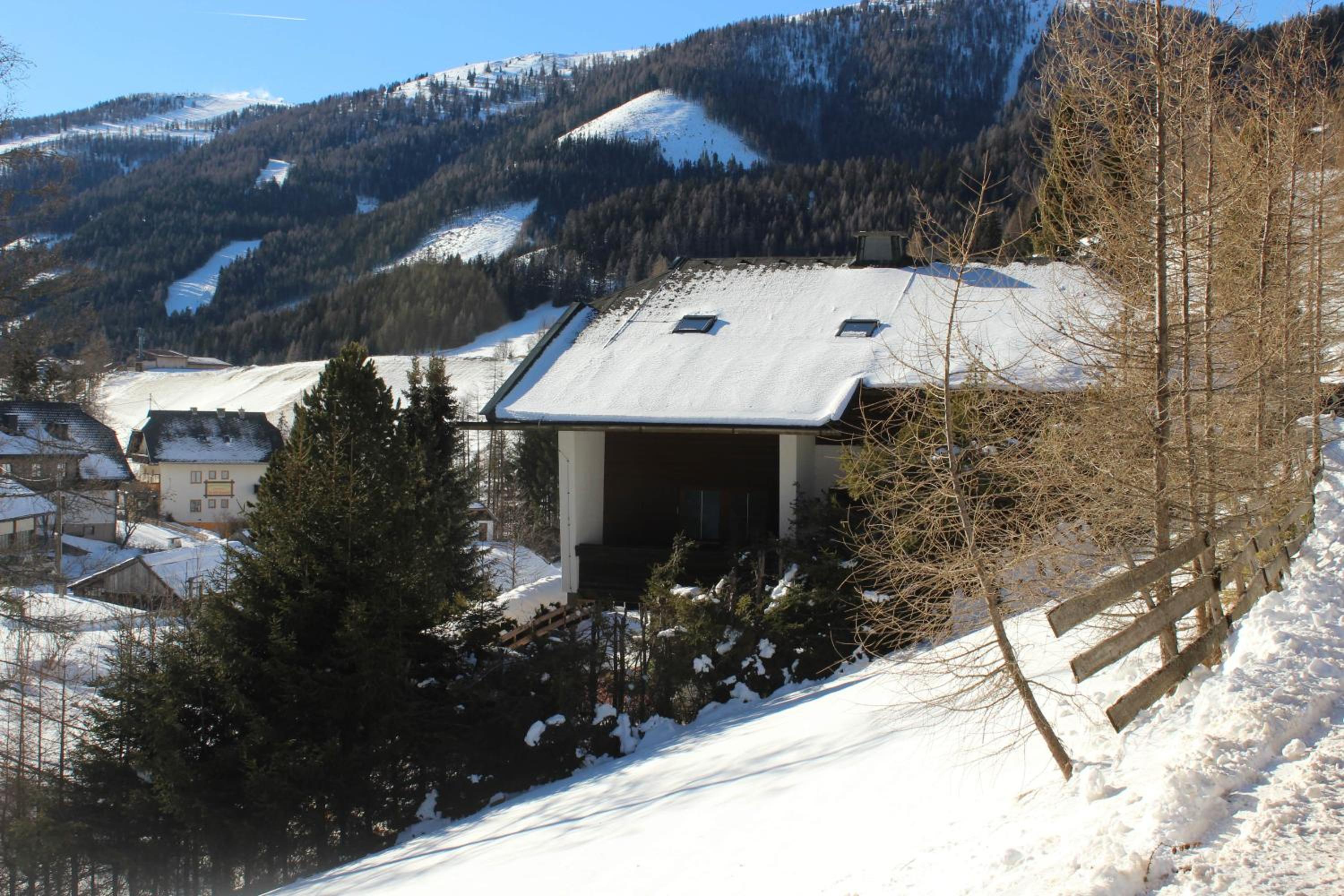 Lilly Chalet- Apartments with private sauna, close to ski lifts