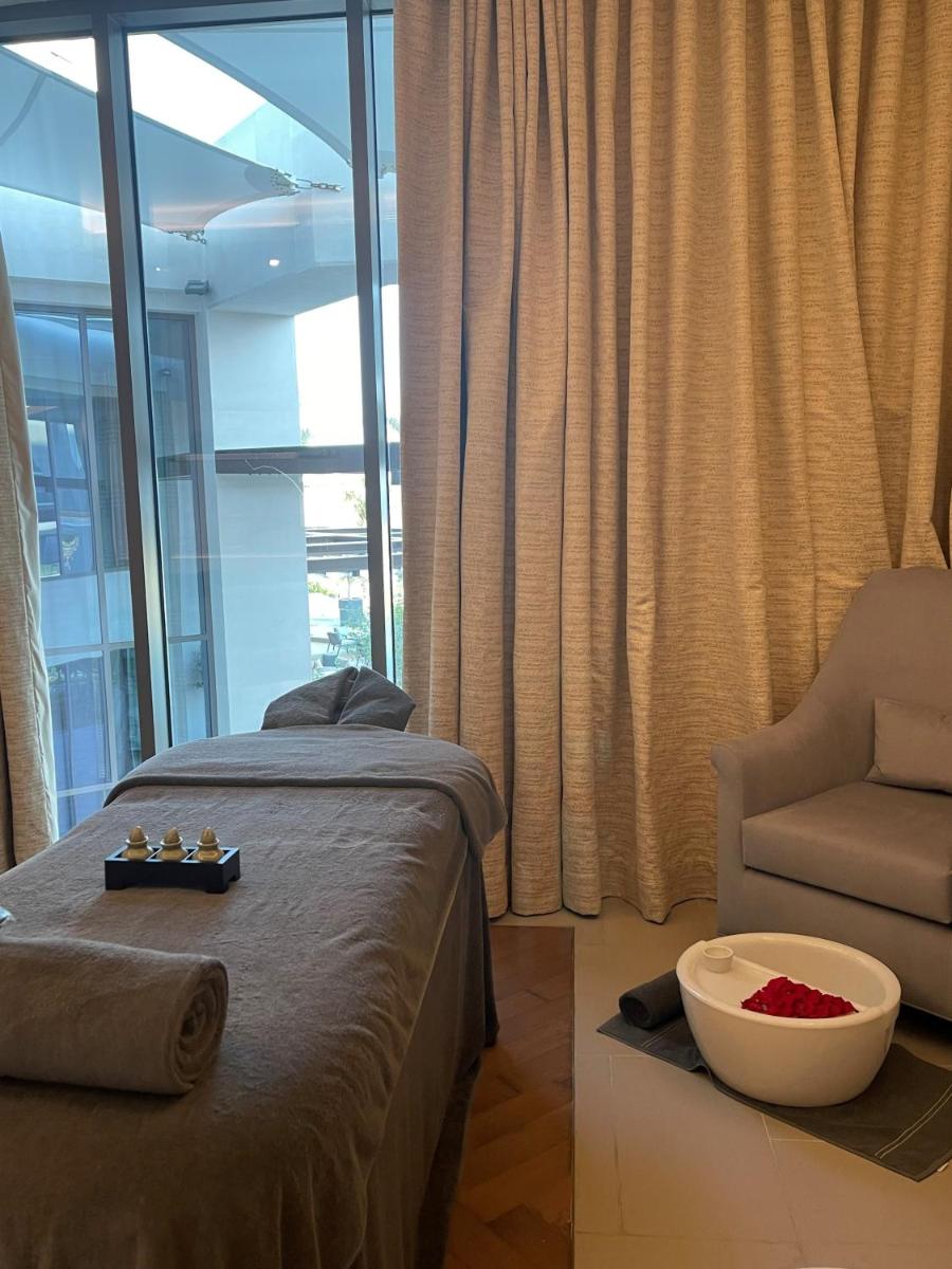 Address Beach Residence Fujairah
