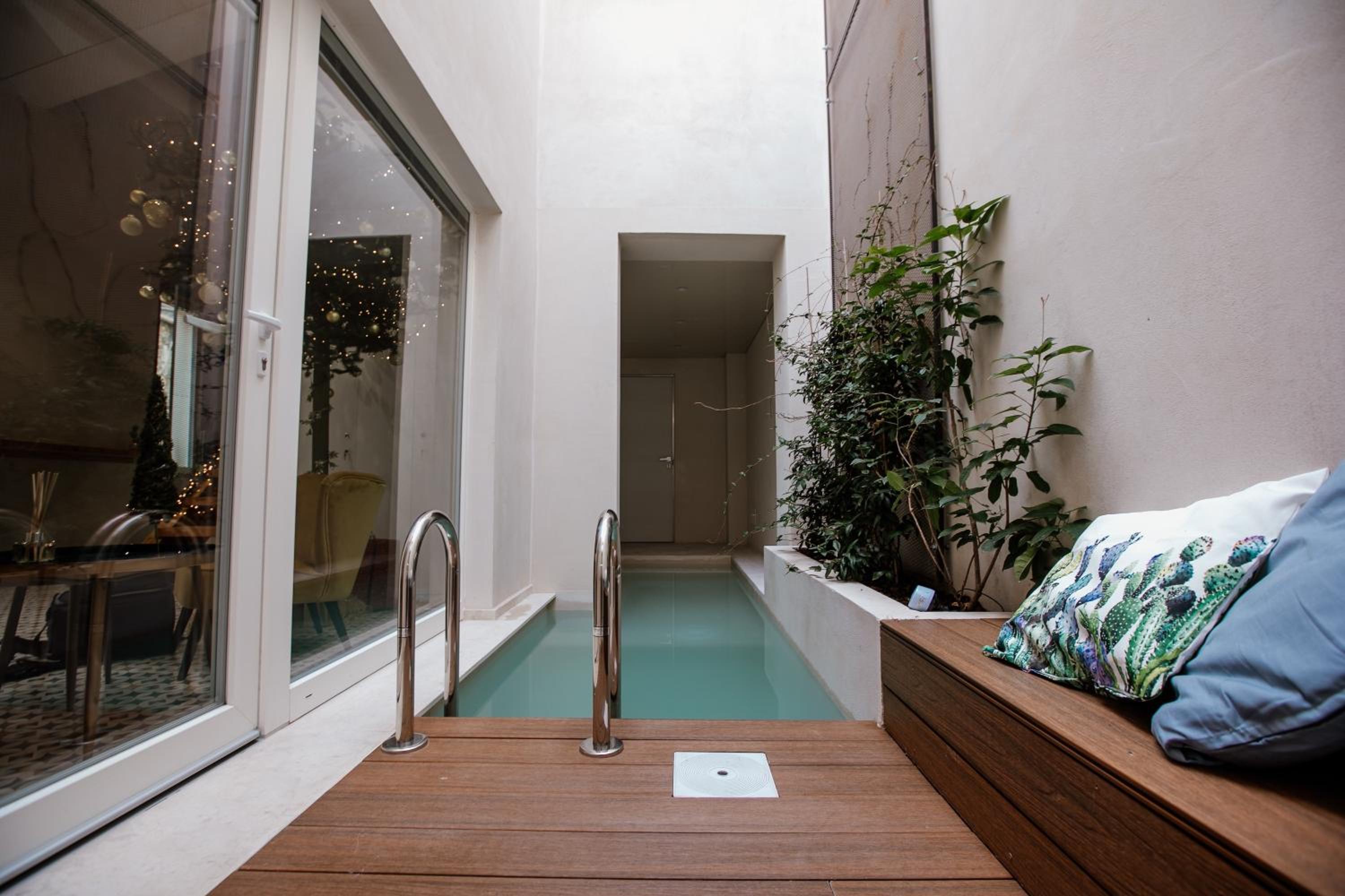FICOPALA SUITES
