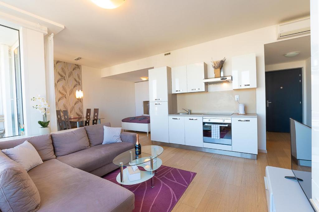 PANORAMAview/31thFloor!/LUXURY/Wifi/Parking view 4