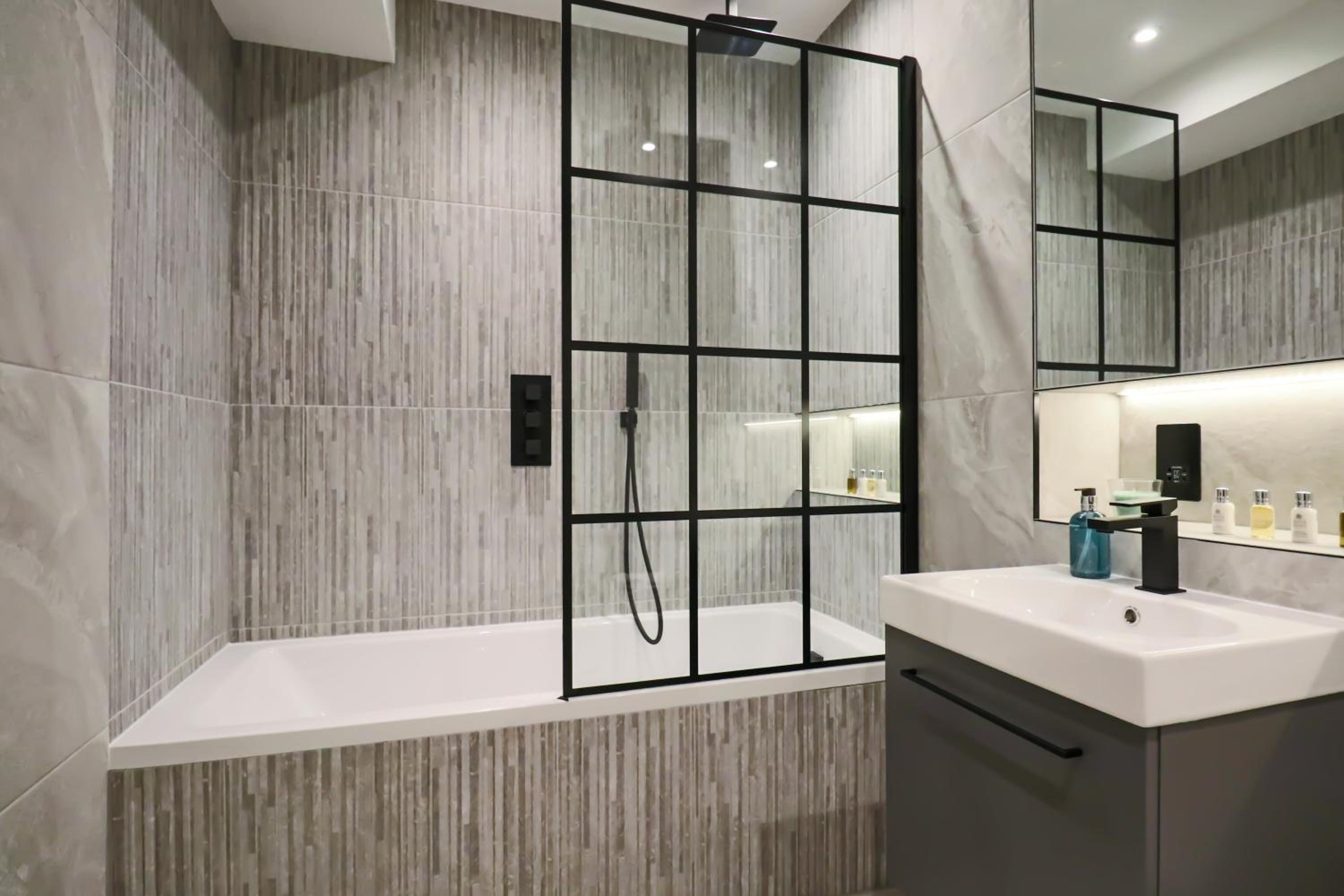 Portfolio Apartments - Welwyn Town Centre view 5