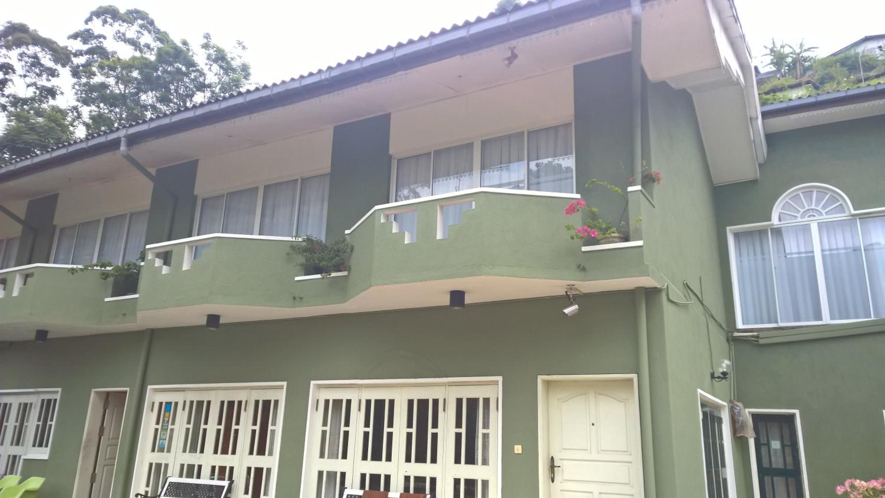 AMARASINGHE GUEST HOUSE view 3