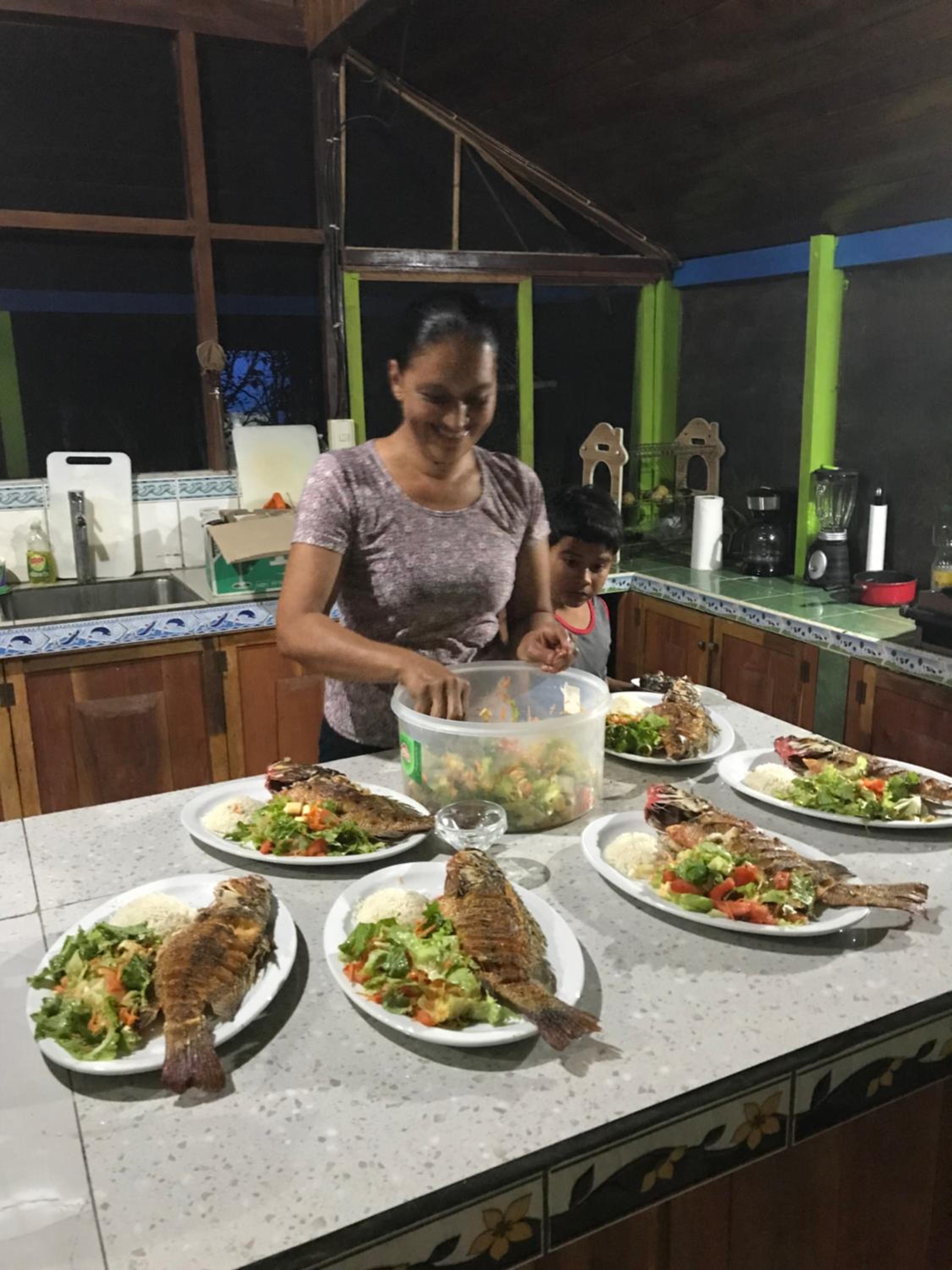 Sabalo Lodge Tours and Cabins