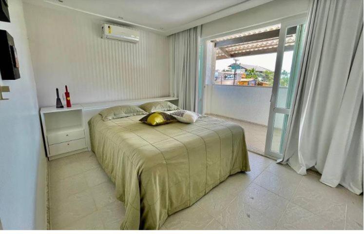Casa de luxo em Porto de Galinhas com funcionária a 50 m do mar