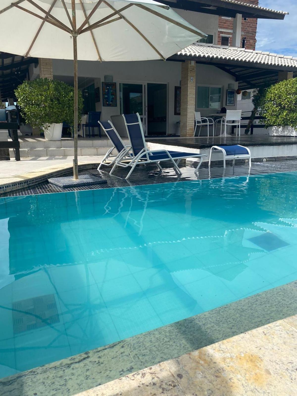 Casa de luxo em Porto de Galinhas com funcionária a 50 m do mar