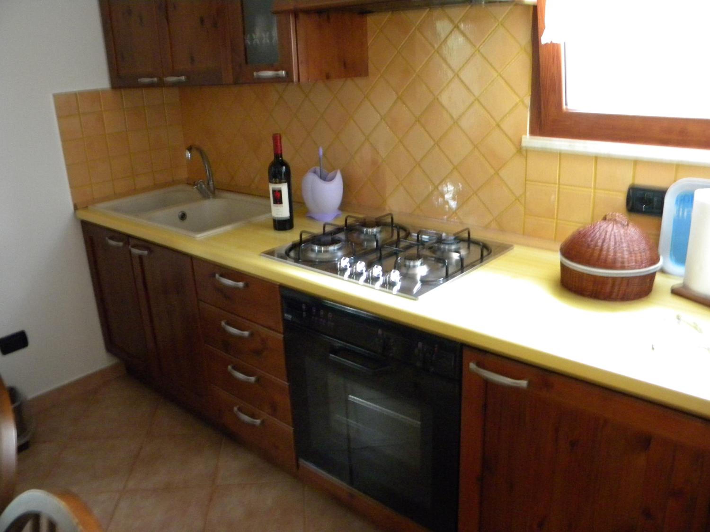 Artistika Golden Apartment