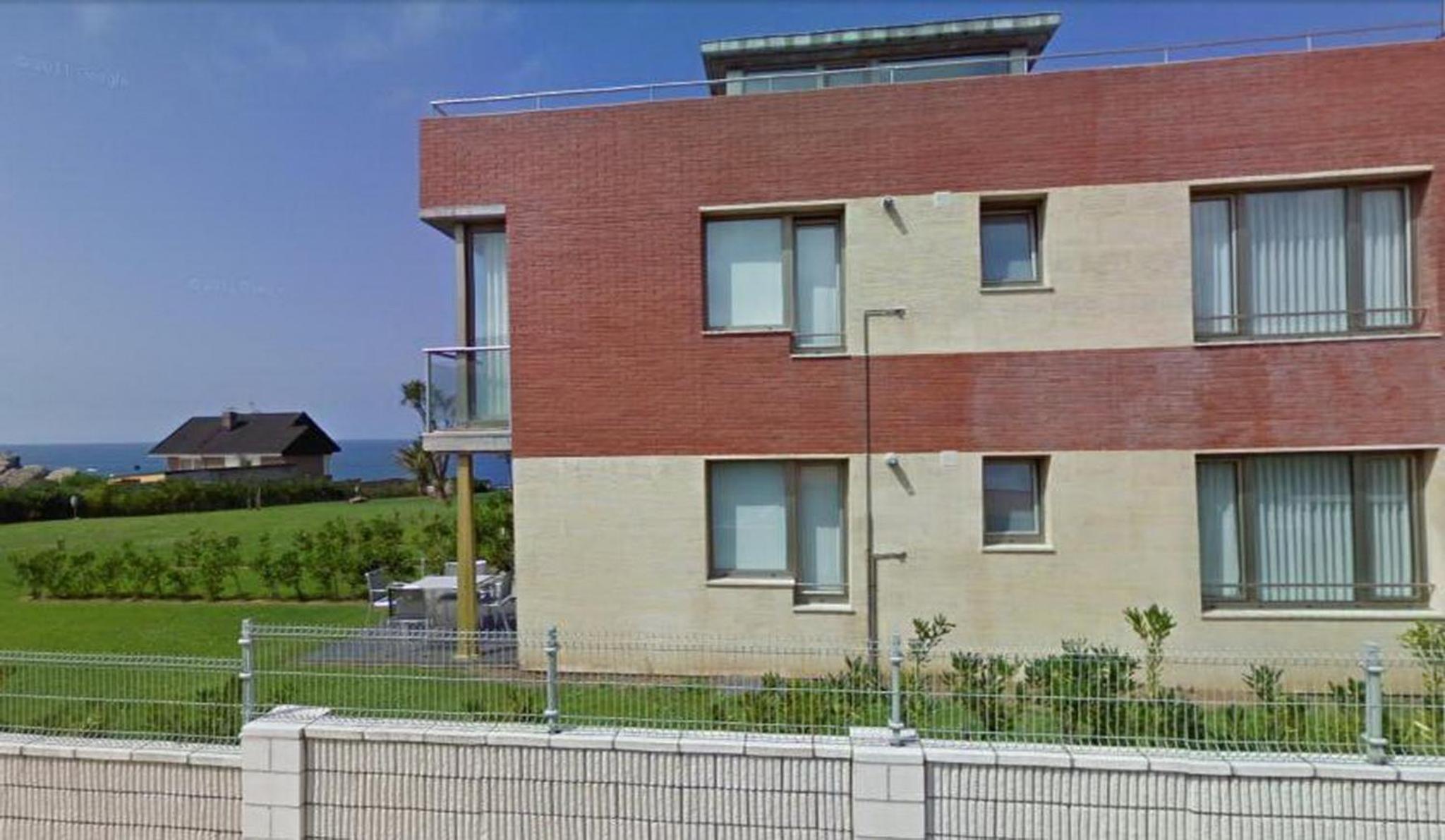 Photo 10