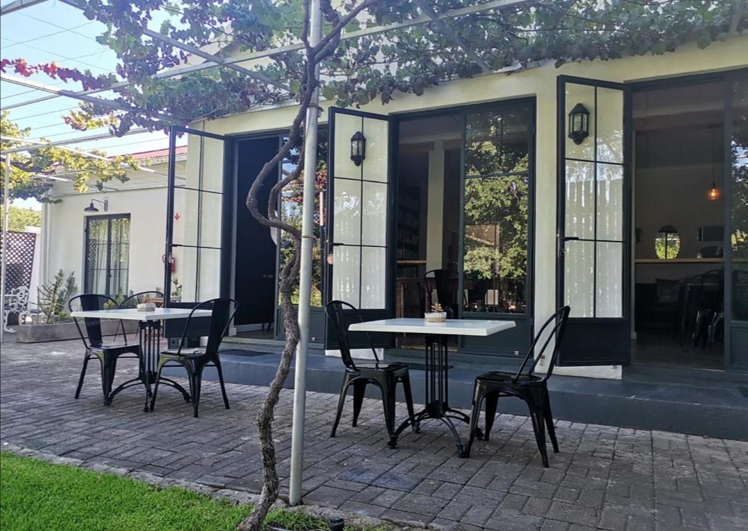 Beautiful Betty Guesthouse view 3