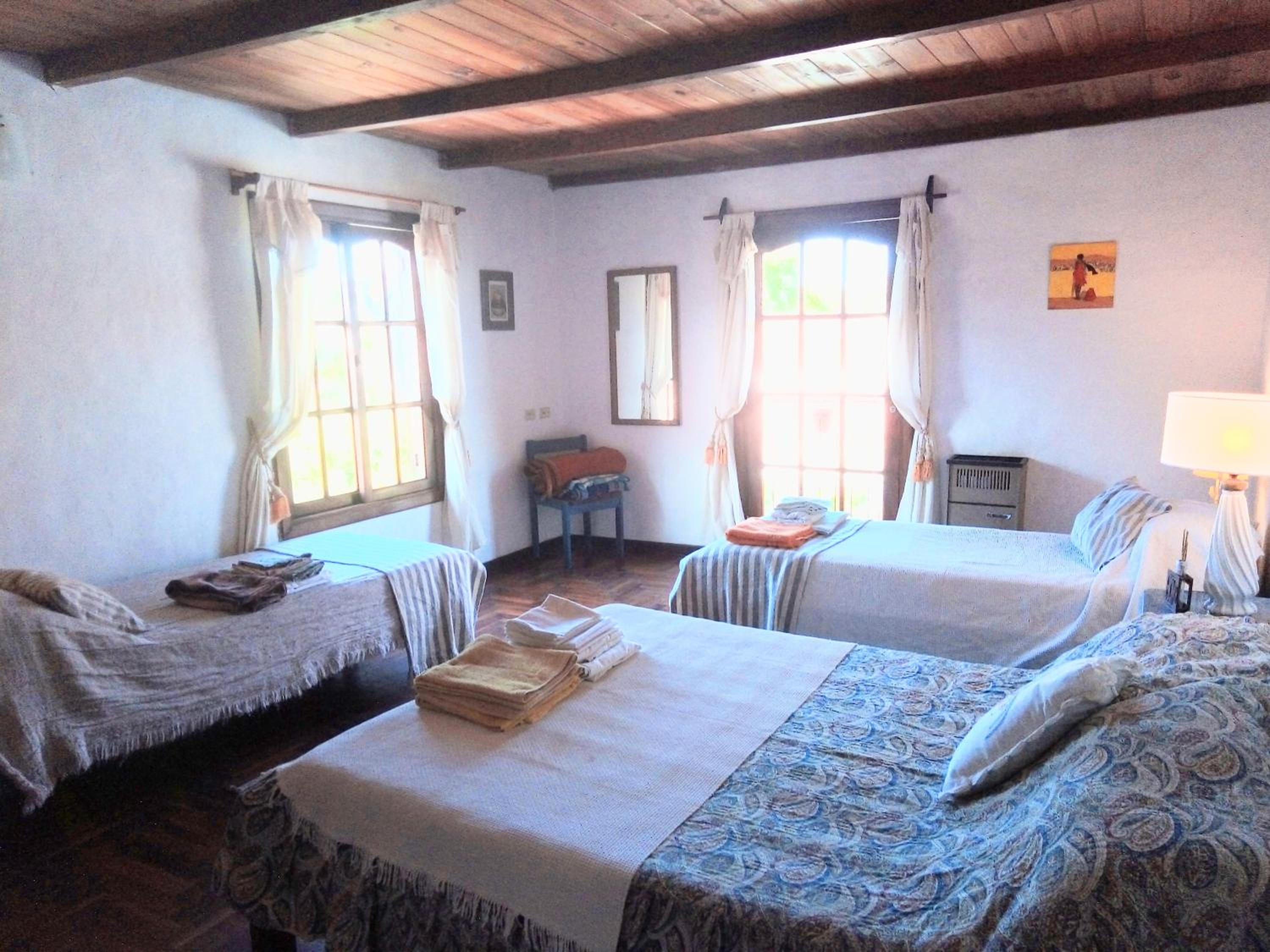 Chalet Caserón de Tejas, Amplia y confortable casa para hasta 11 huéspedes