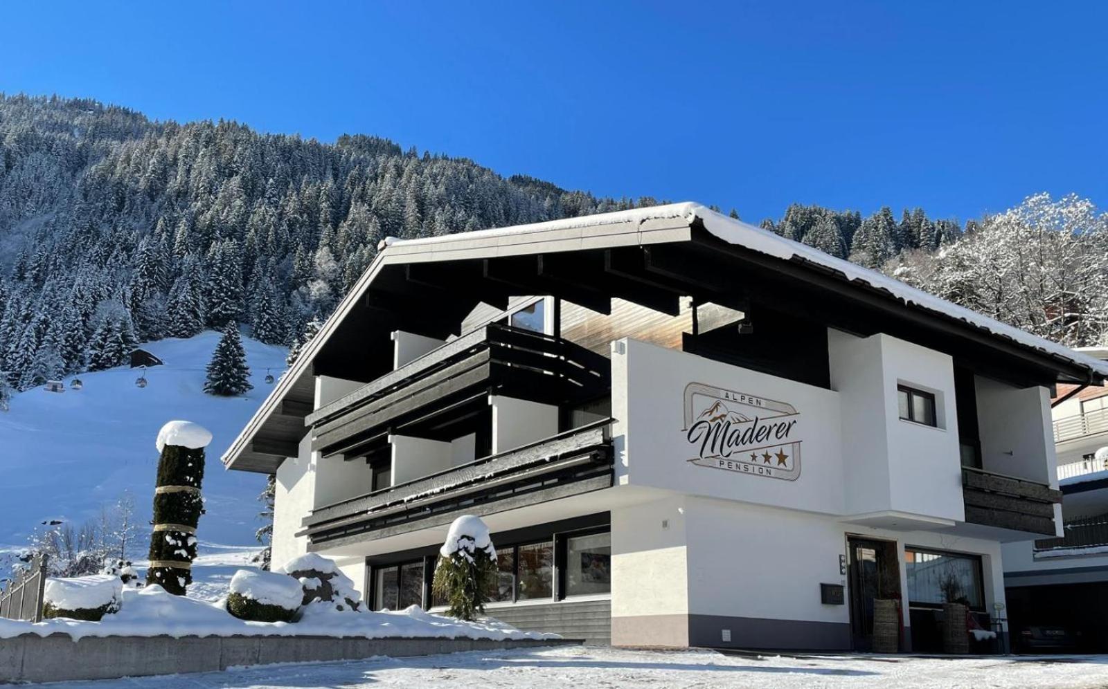Hotel Alpenpension Maderer - Image 1