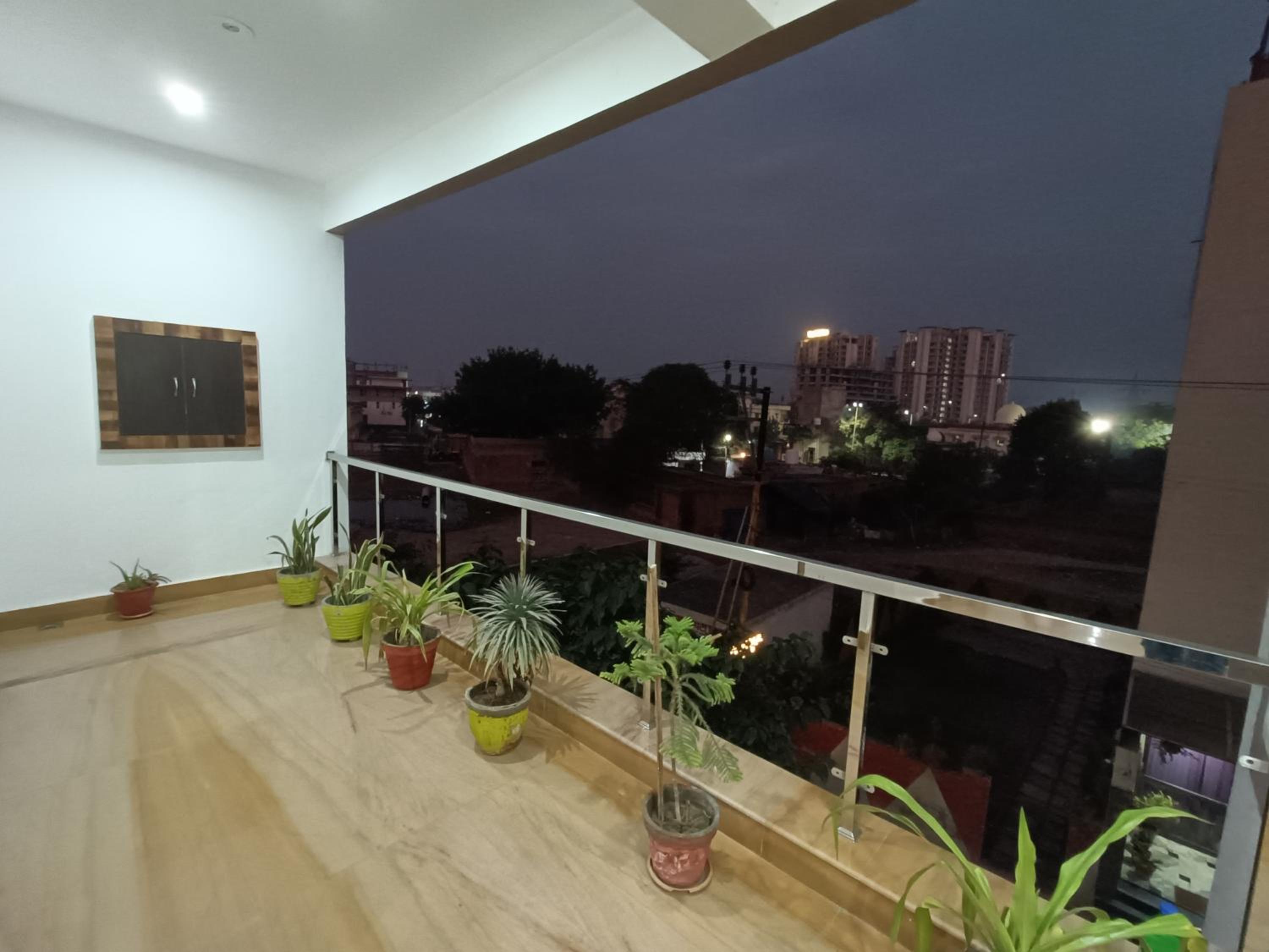 Hotel Taj Niwas