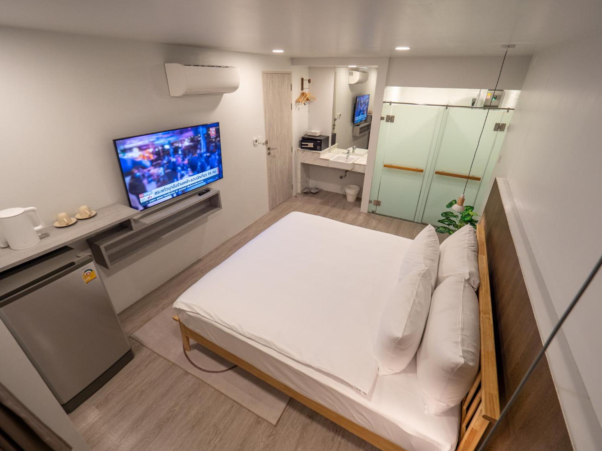 Ease Me Residence