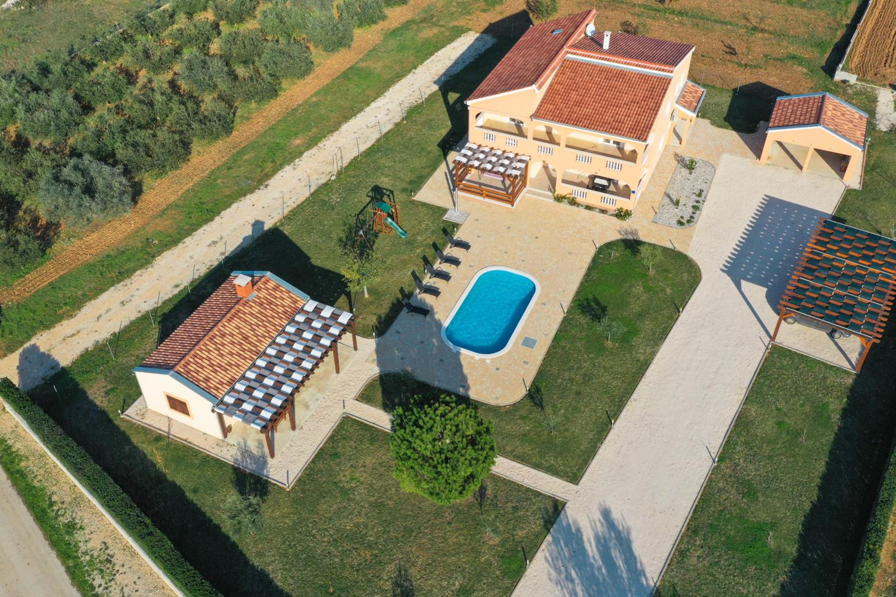 Villa Levatinka