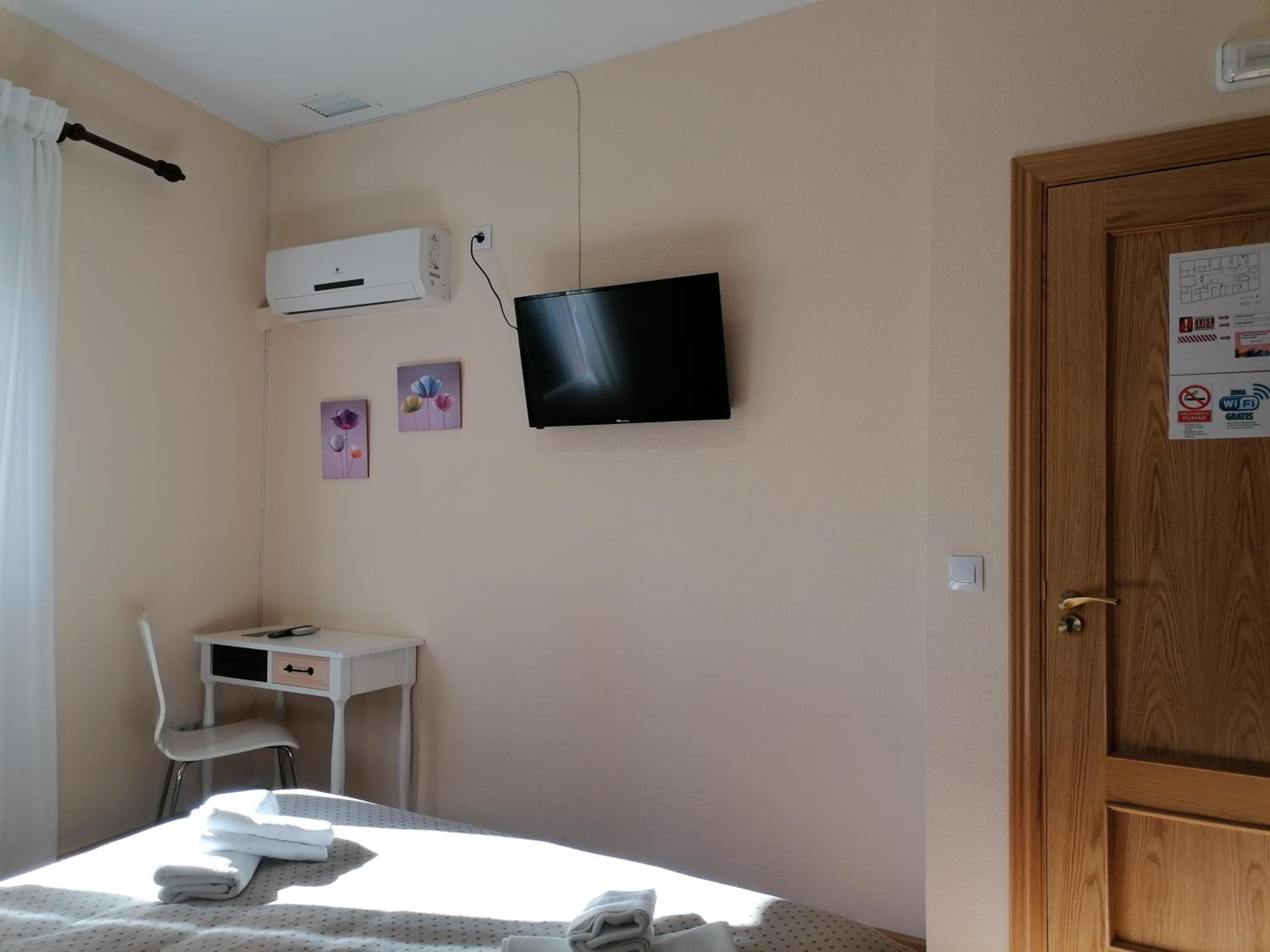 Hostal Hernan Cortes