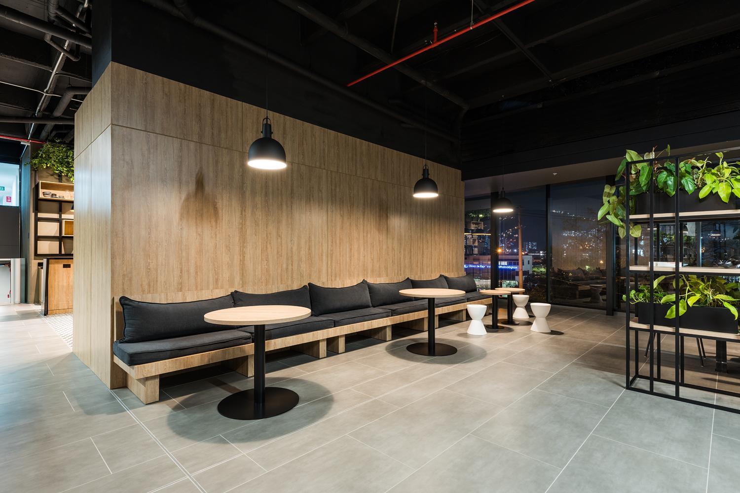 Go Living and Suites by Jalo