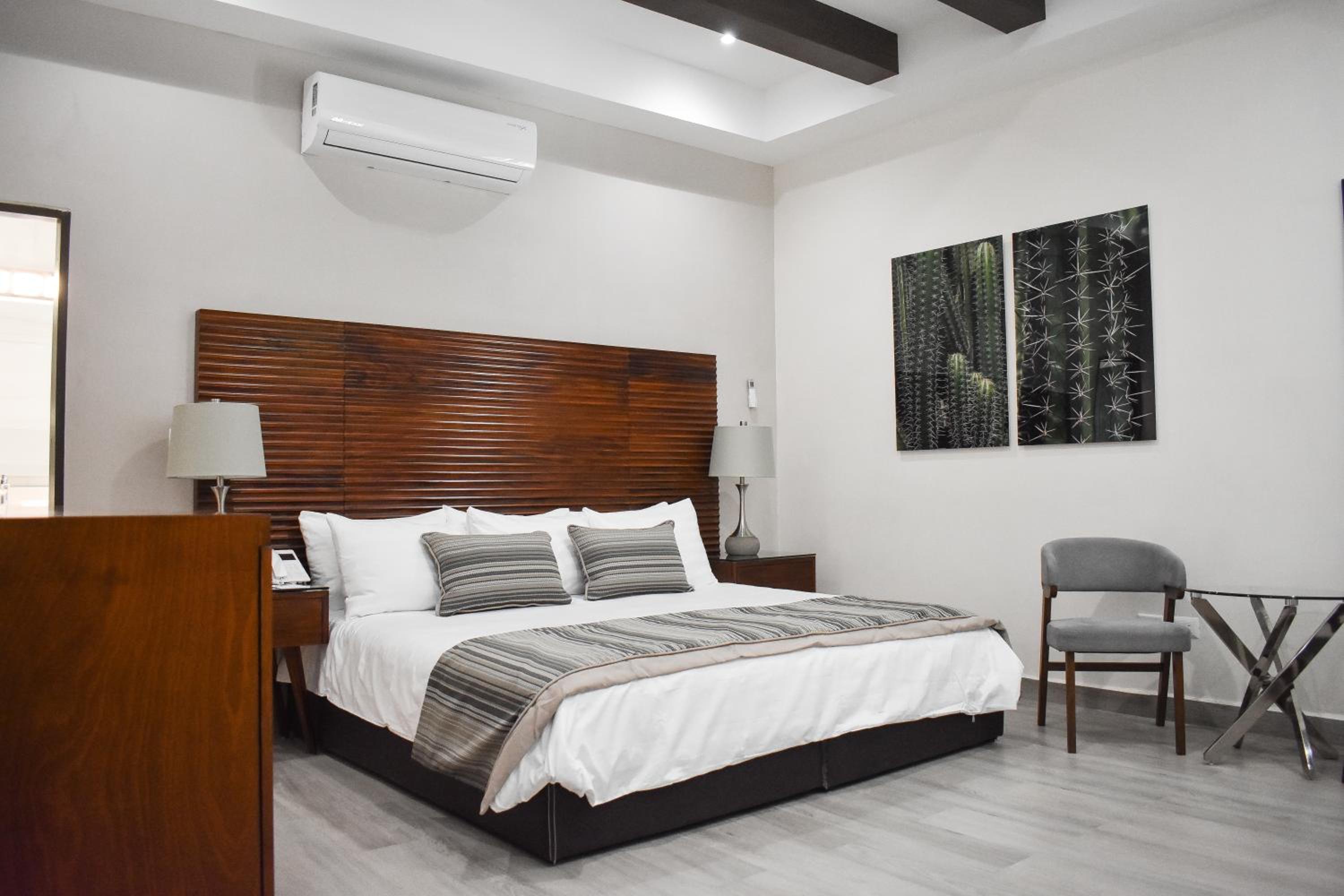 Hotel Plaza Cuatro Ciénegas, photo 14