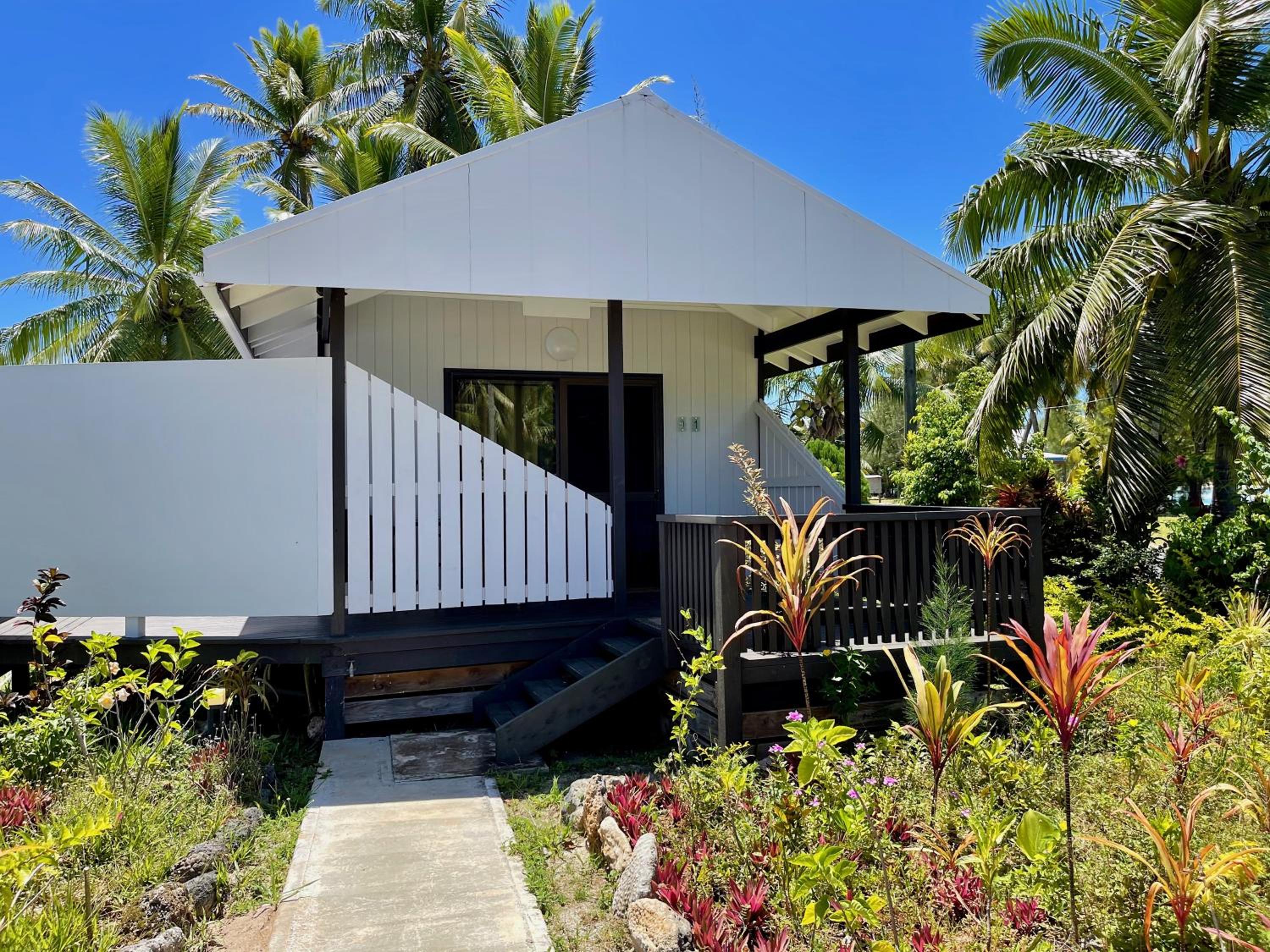 Aitutaki Village