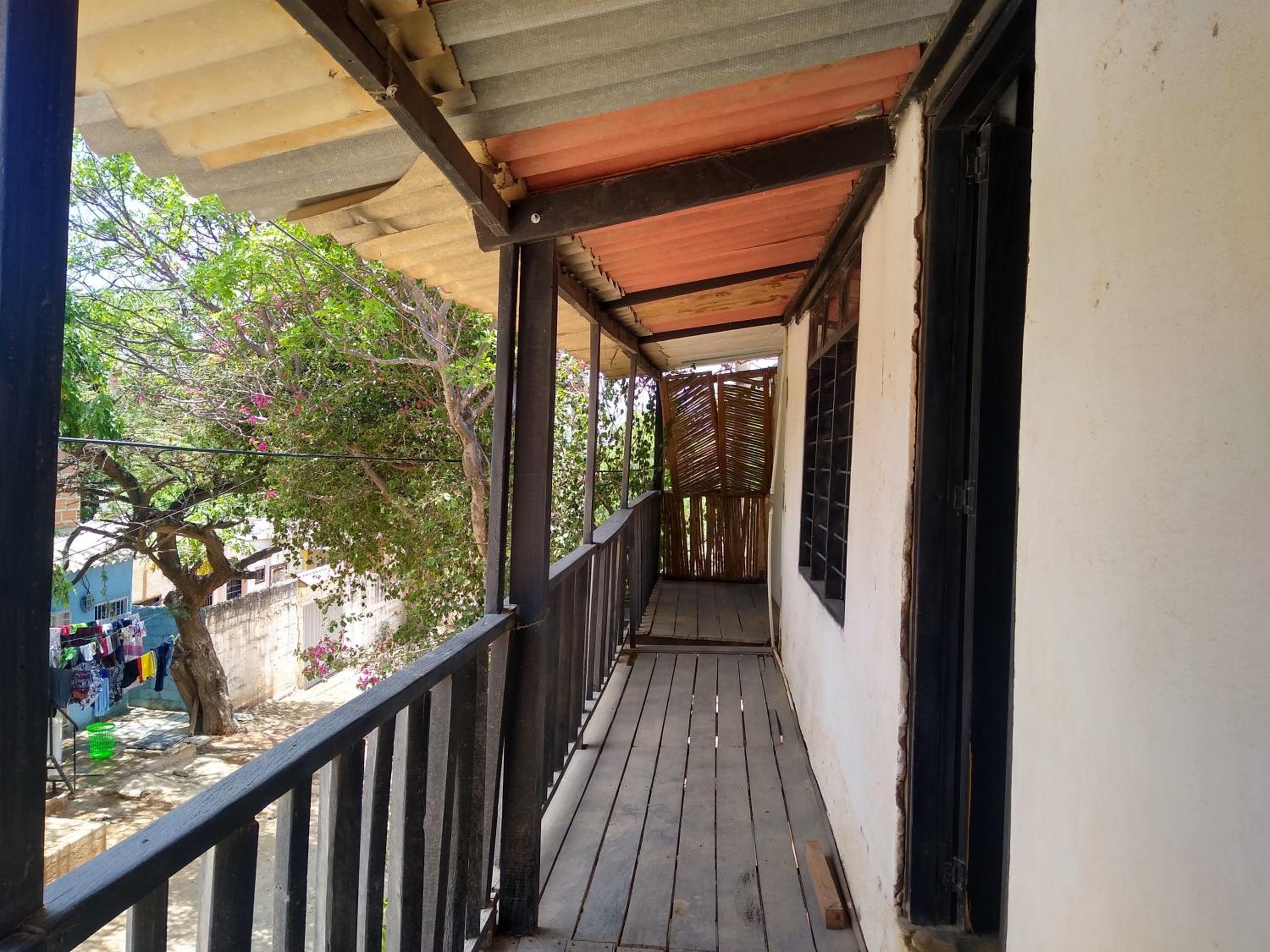 El Garaje Hostal