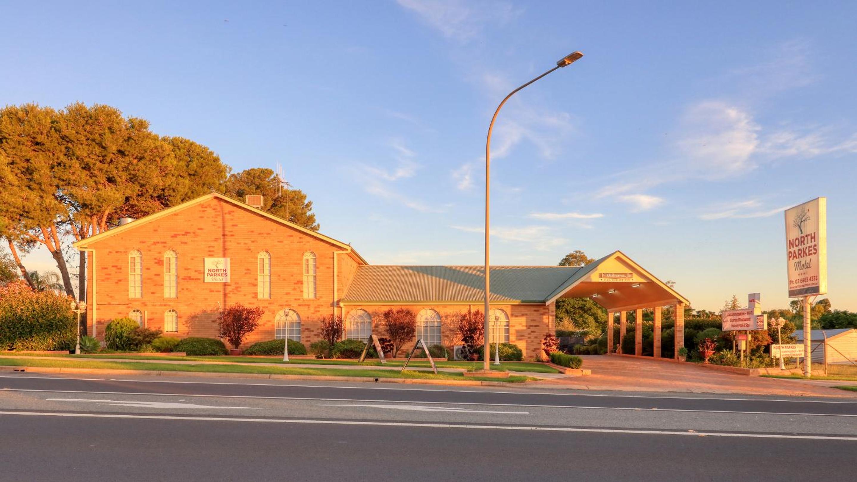 North Parkes Motel