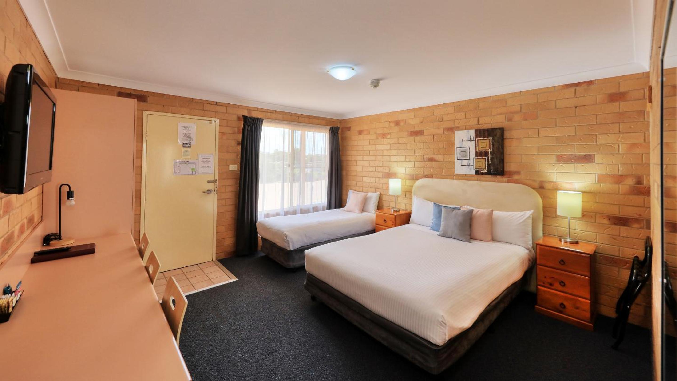 North Parkes Motel
