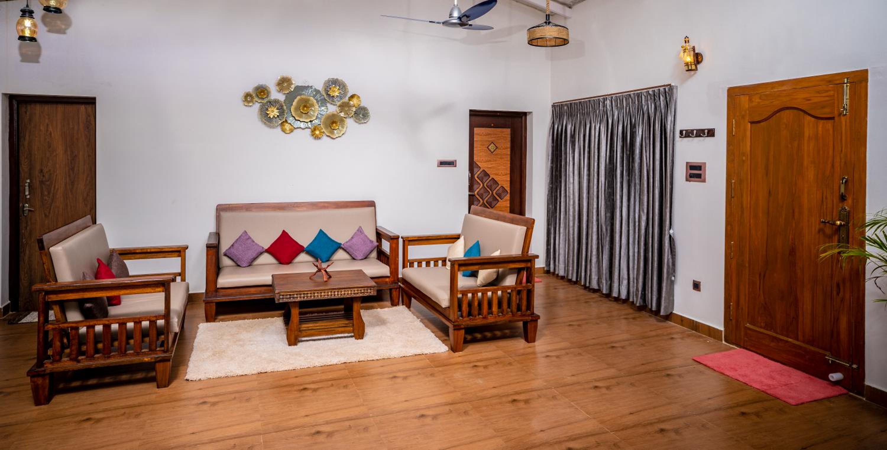 The Viber Yercaud- villa with waterfalls view 2