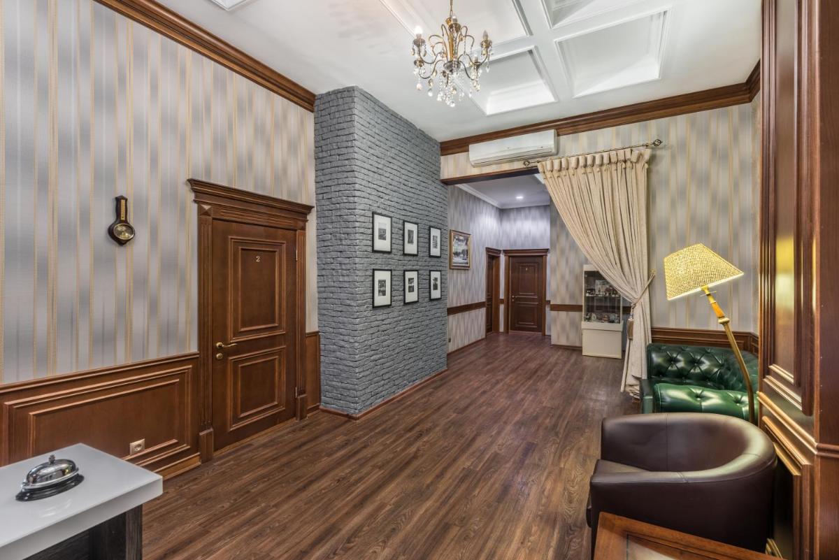 hotel reception