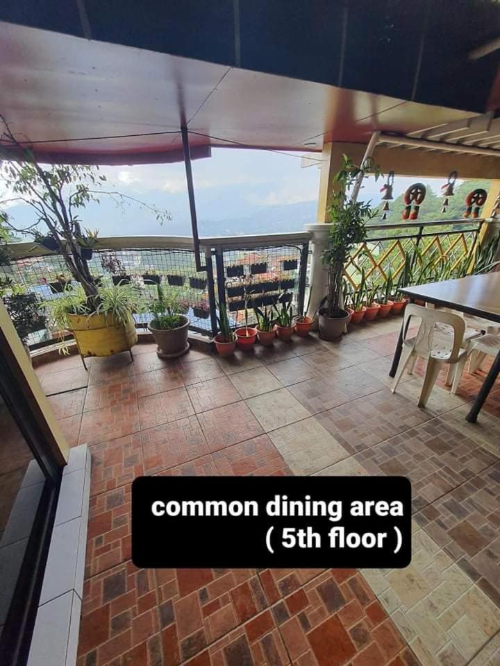 ASHBURN'S TRANSIENT BAGUIO - BASIC SLEEP and GO, LIMITED PAY PARKING, SELF SERVICE