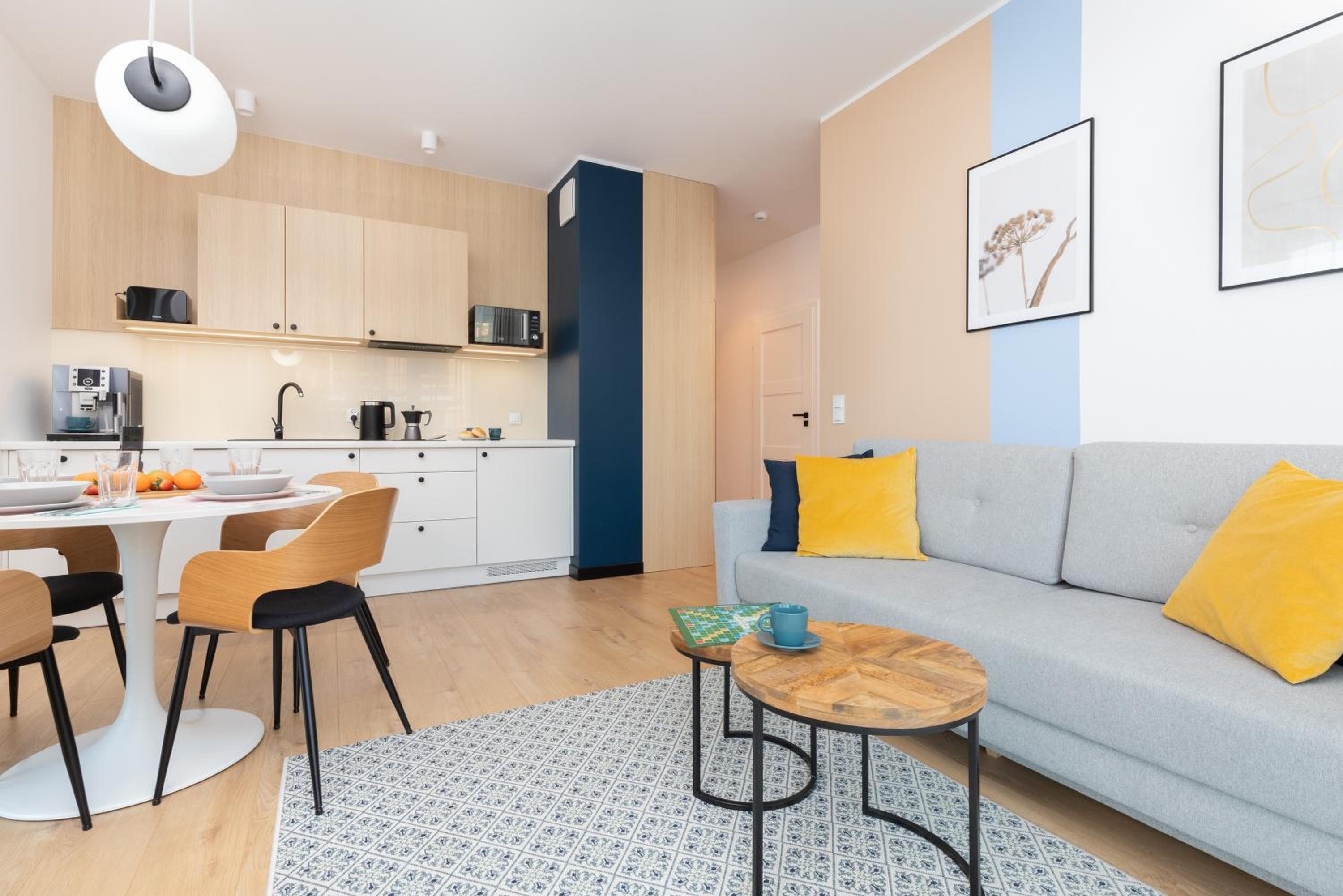 Seaview Apartment Nexo by Renters Prestige view 4