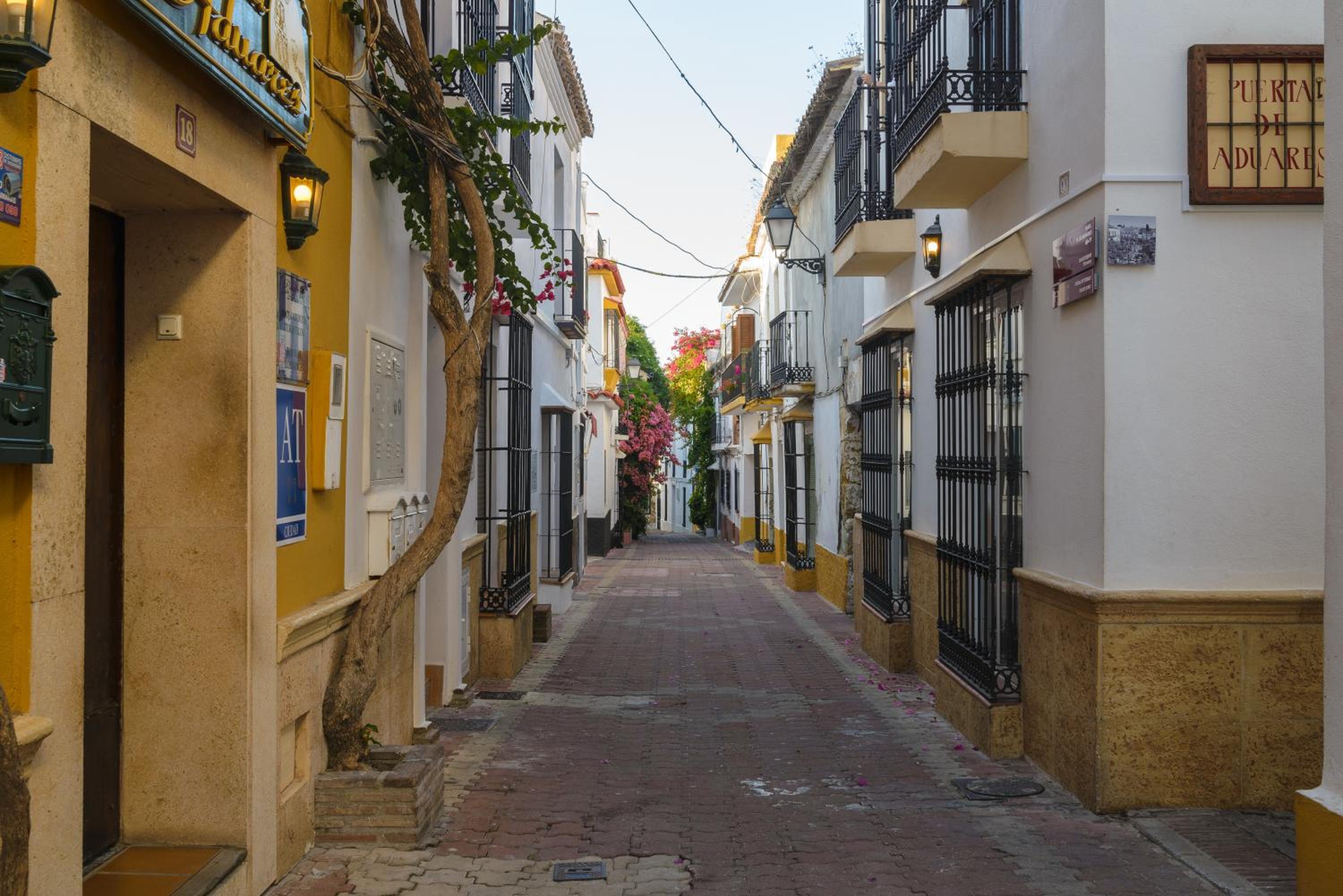 Pensión Aduar