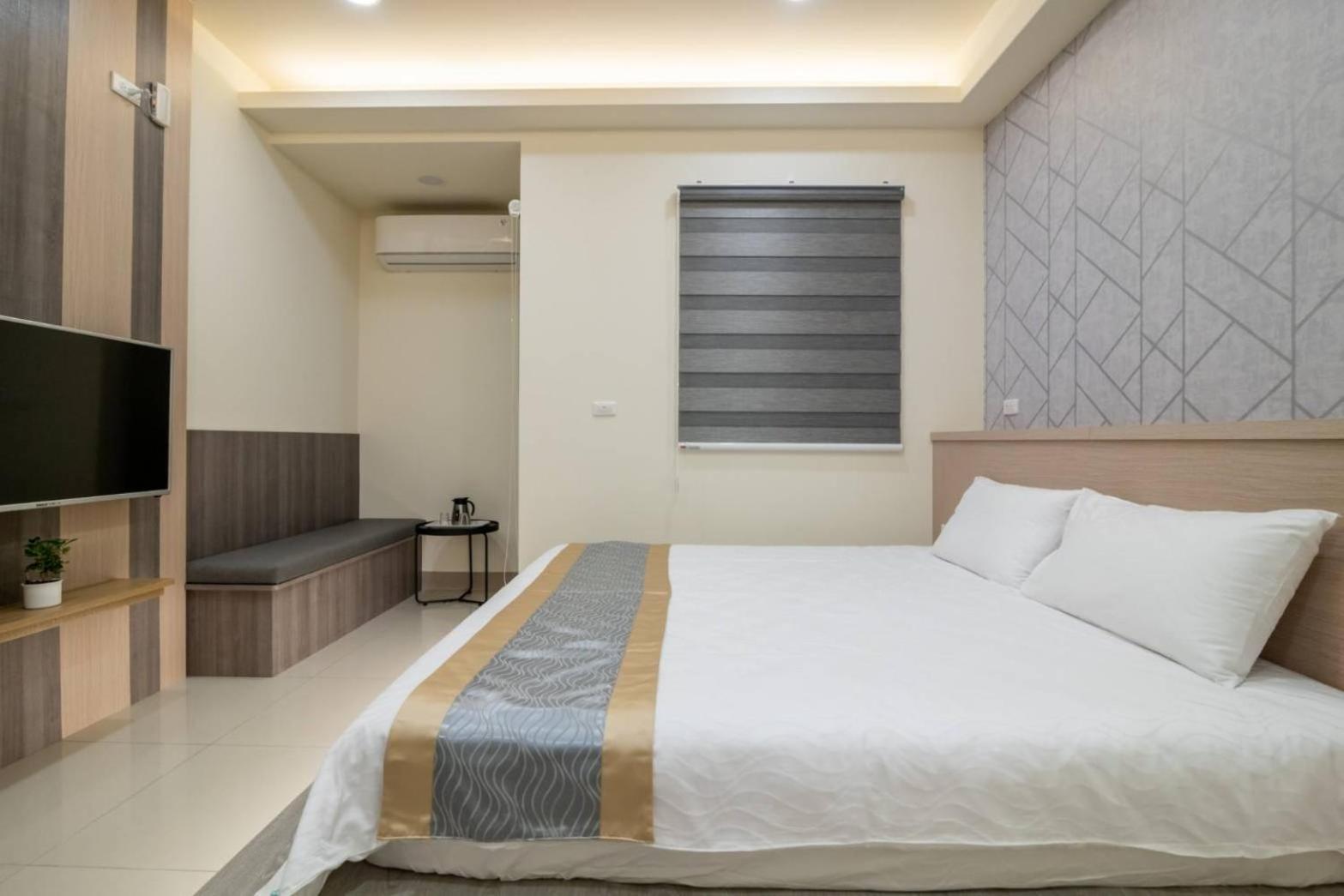 Jialai Homestay - Parking Available - Near Magong Center view 4